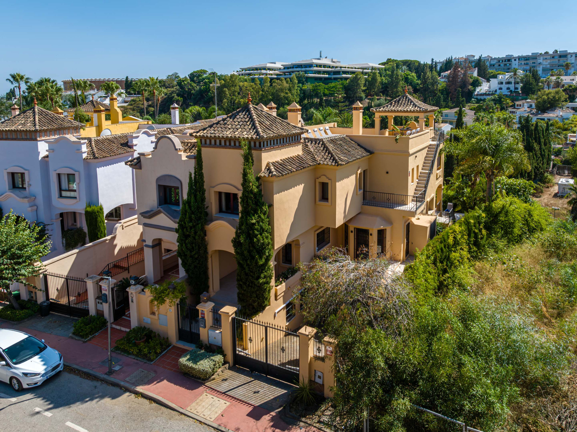 Semi detached villa situated in Vasari resort · Photo 21
