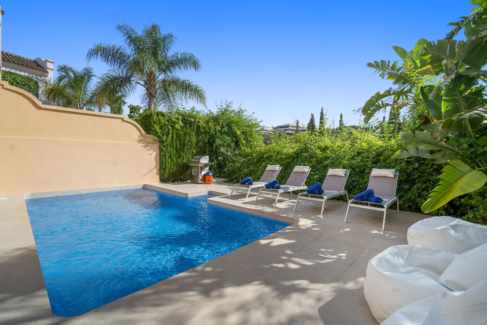 Semi detached villa situated in Vasari resort · Photo 10