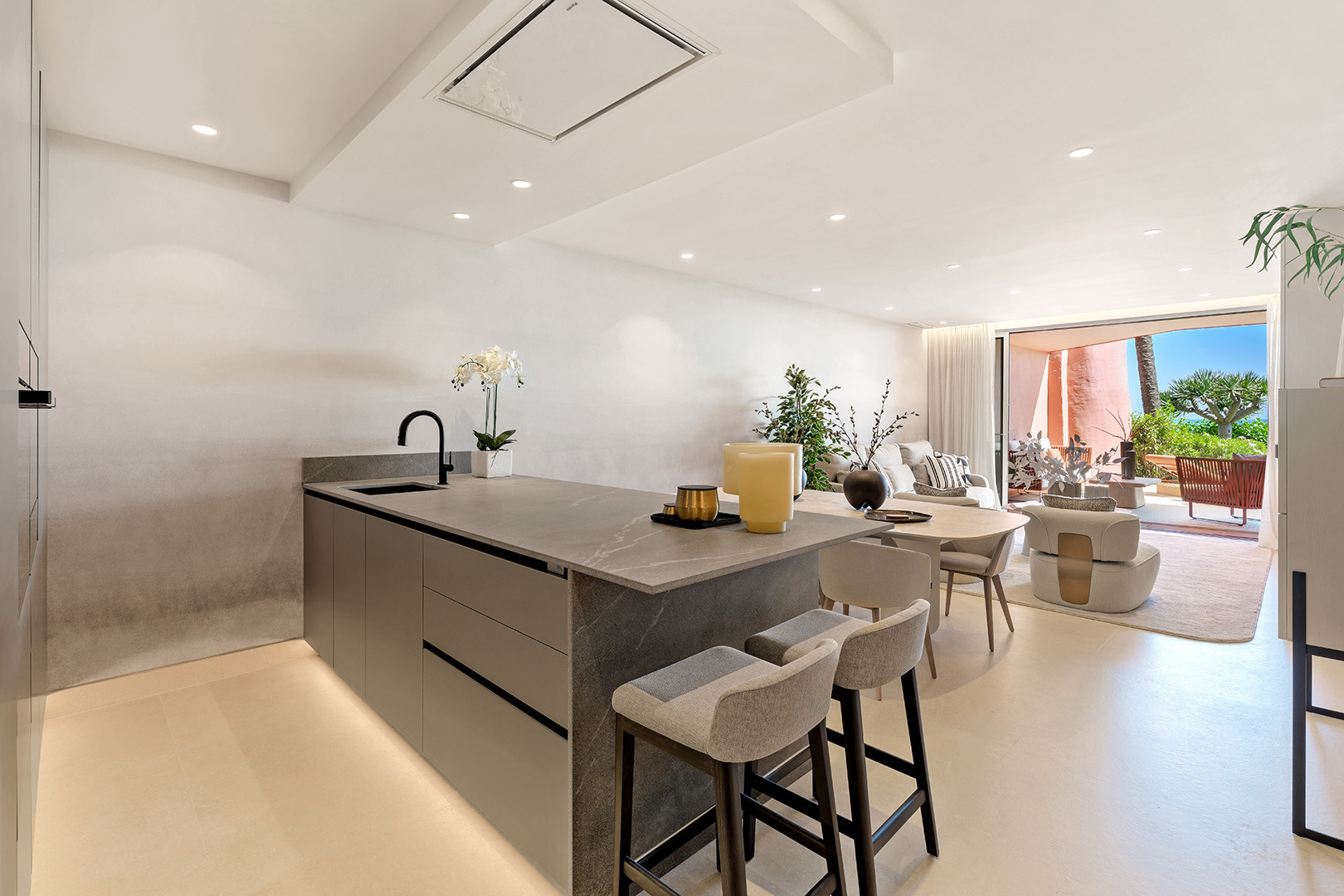 GROUND FLOOR APARTMENT - LUXURY - ESTEPONA · Photo 8