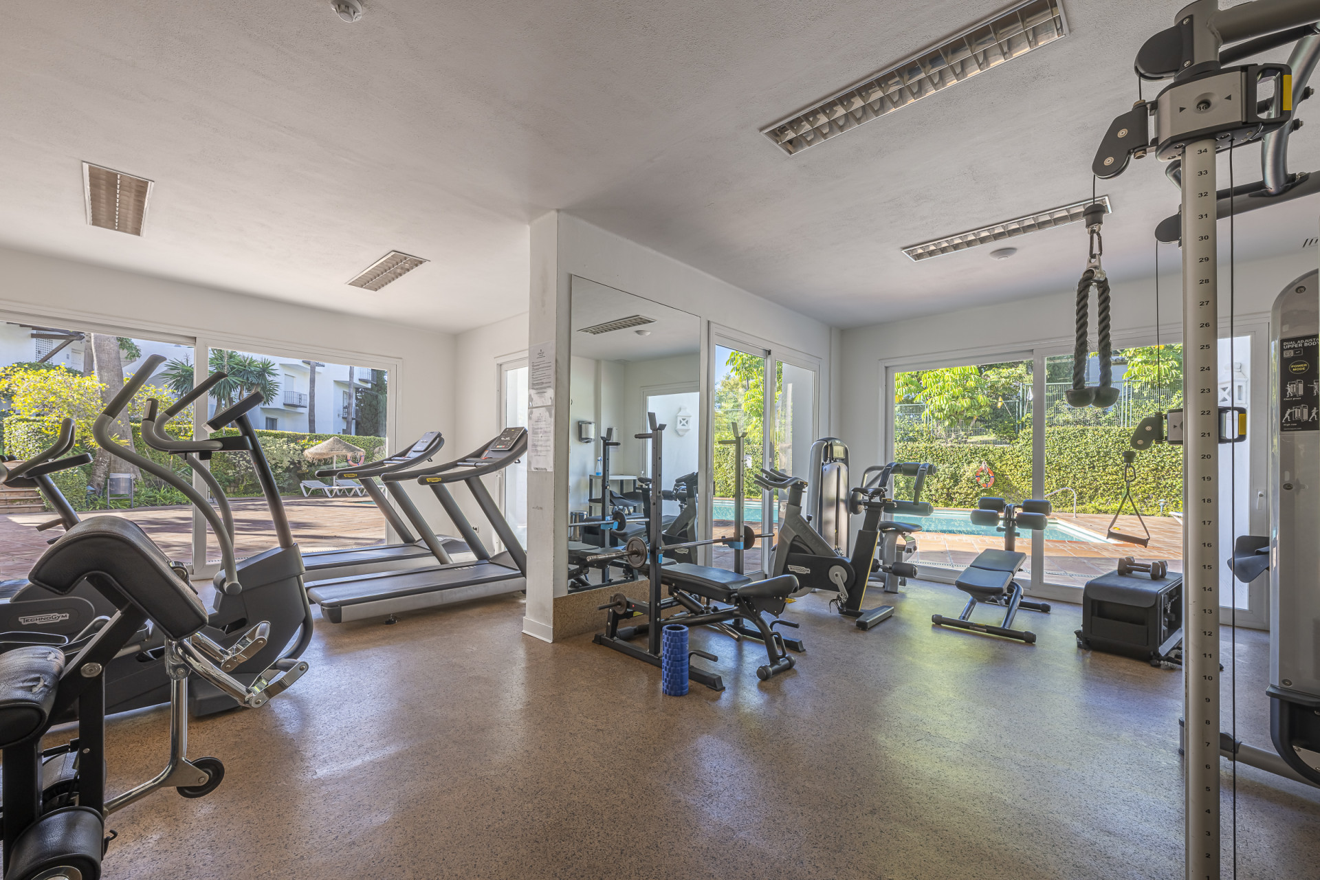 GROUND FLOOR APARTMENT IN ESTEPONA - LUXURY · Photo 24
