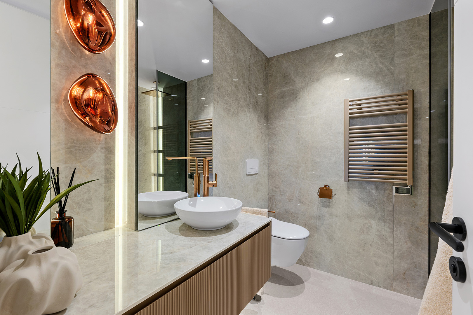 GROUND FLOOR APARTMENT IN ESTEPONA - LUXURY · Photo 10