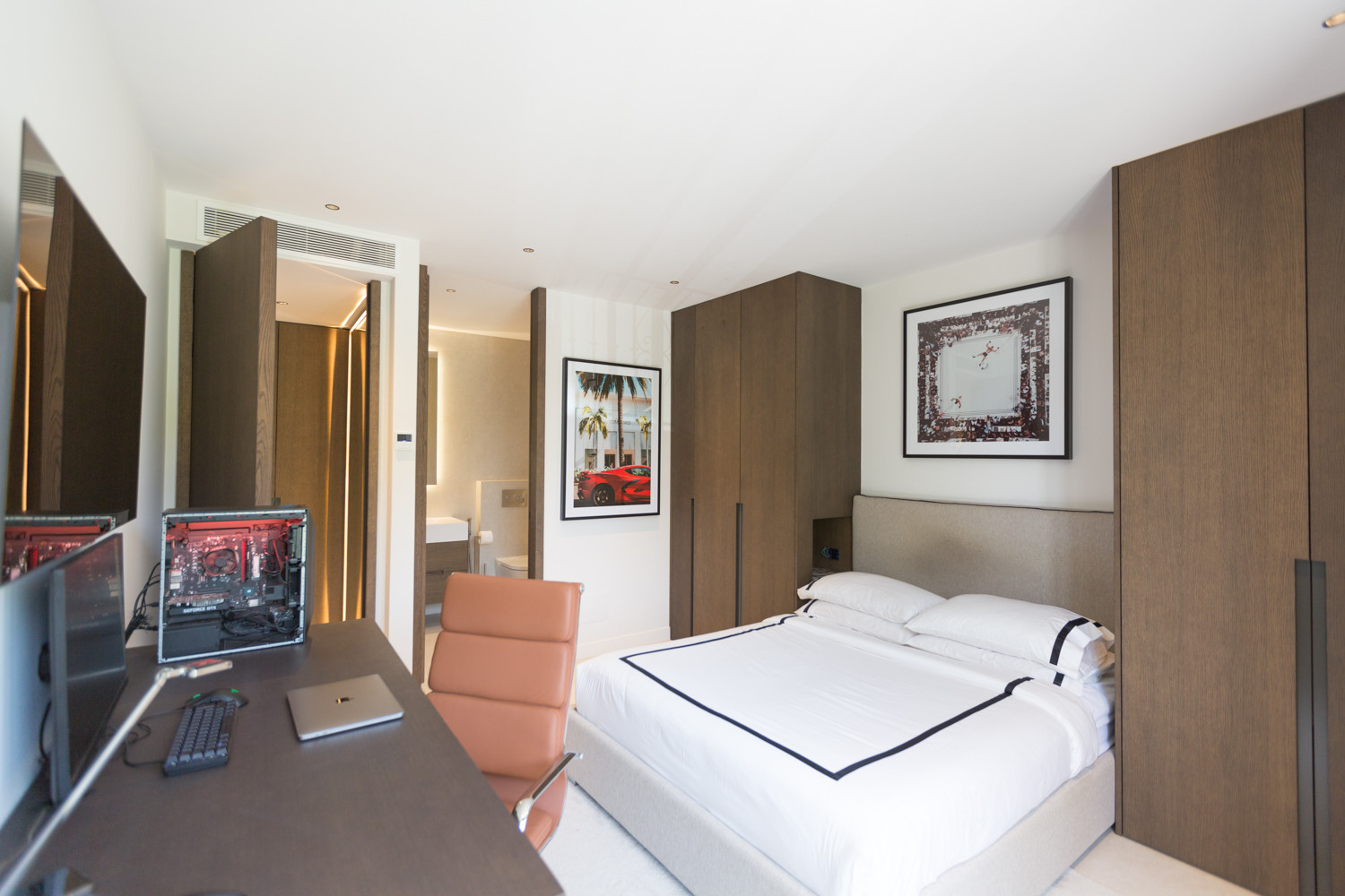 Duplex fully renovated on second line beach in Puerto Banus · Photo 30