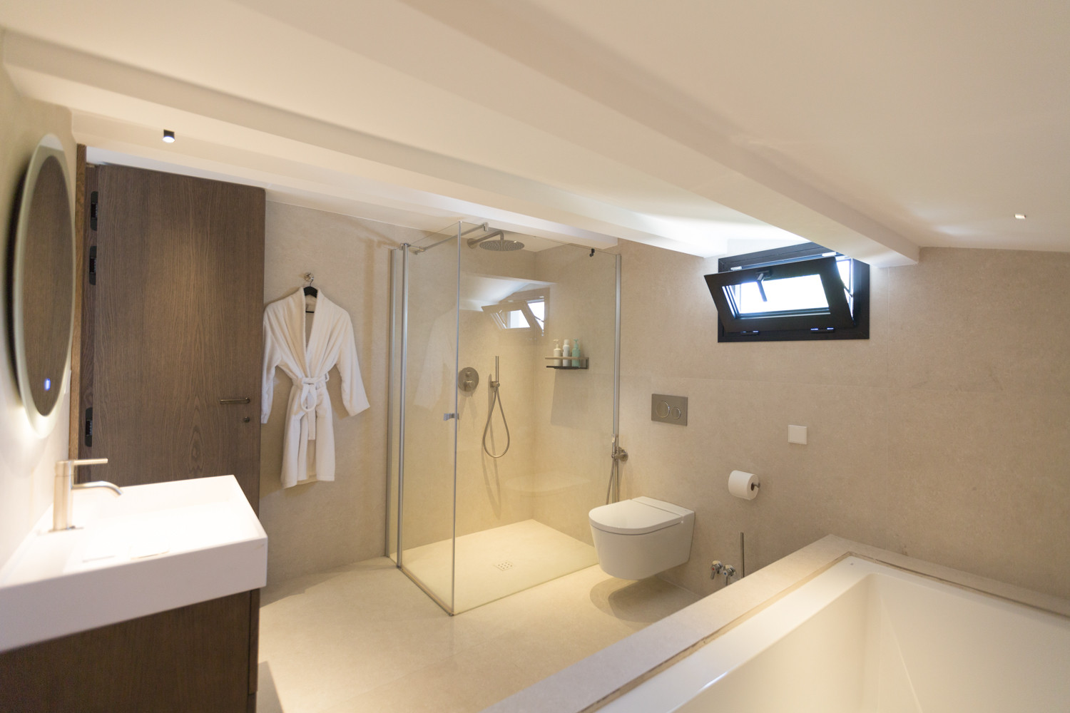 Duplex fully renovated on second line beach in Puerto Banus · Photo 43