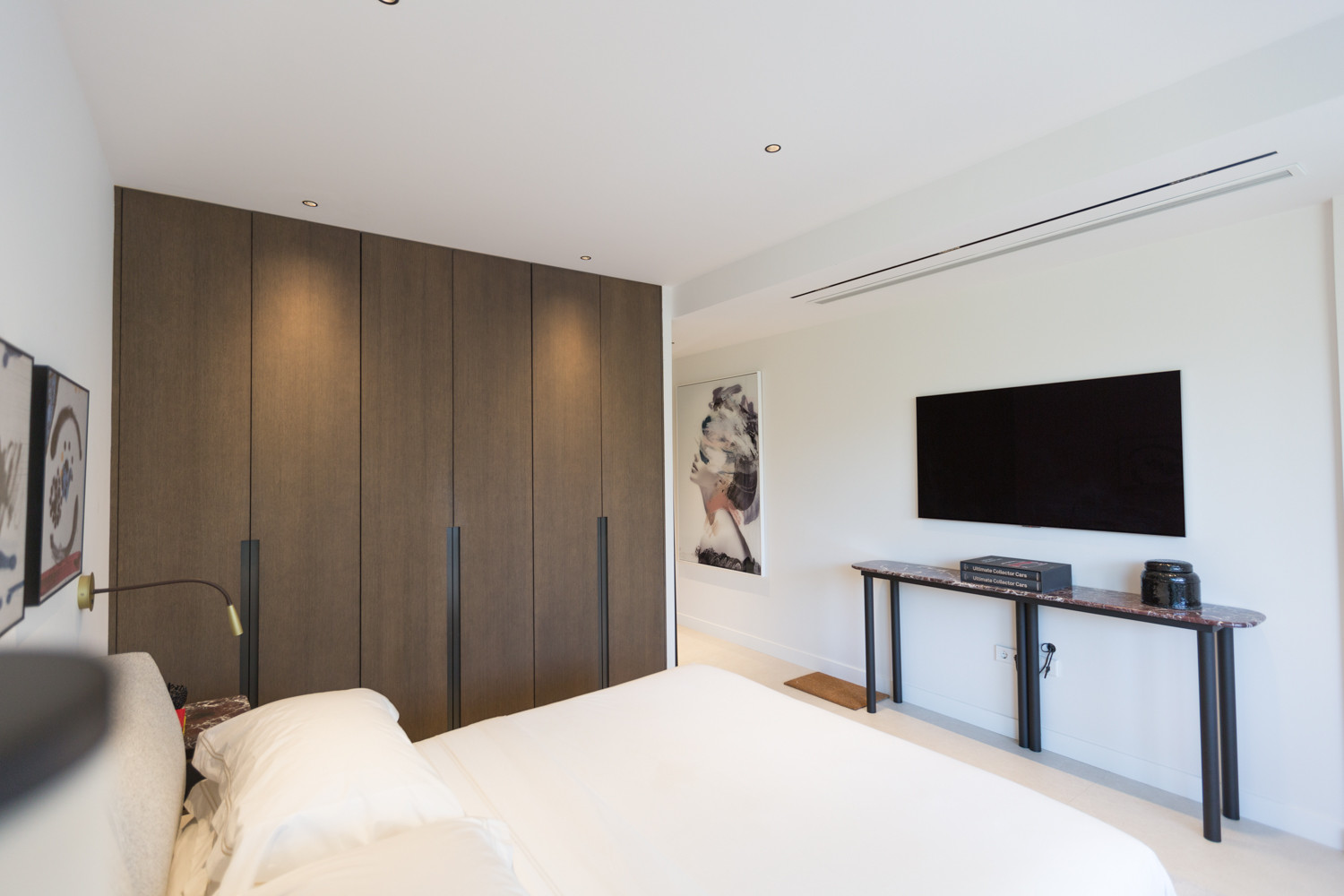 Duplex fully renovated on second line beach in Puerto Banus · Photo 23