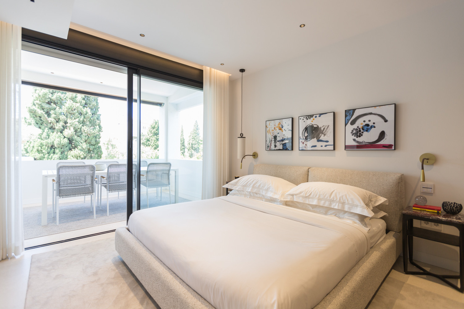 Duplex fully renovated on second line beach in Puerto Banus · Photo 22