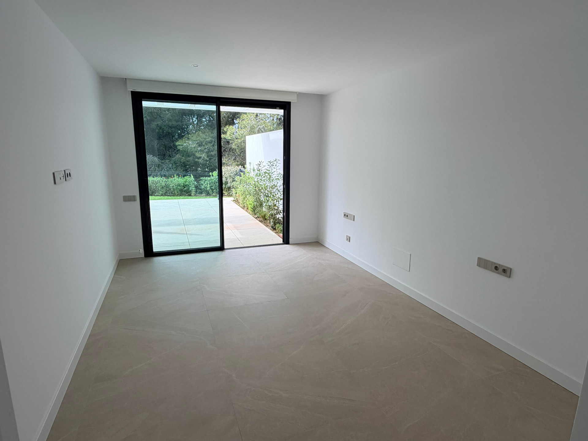 Brand-new property. Golf Views. Experience the perfect balance of privacy, light and lifestyle in Marbella · Photo 19