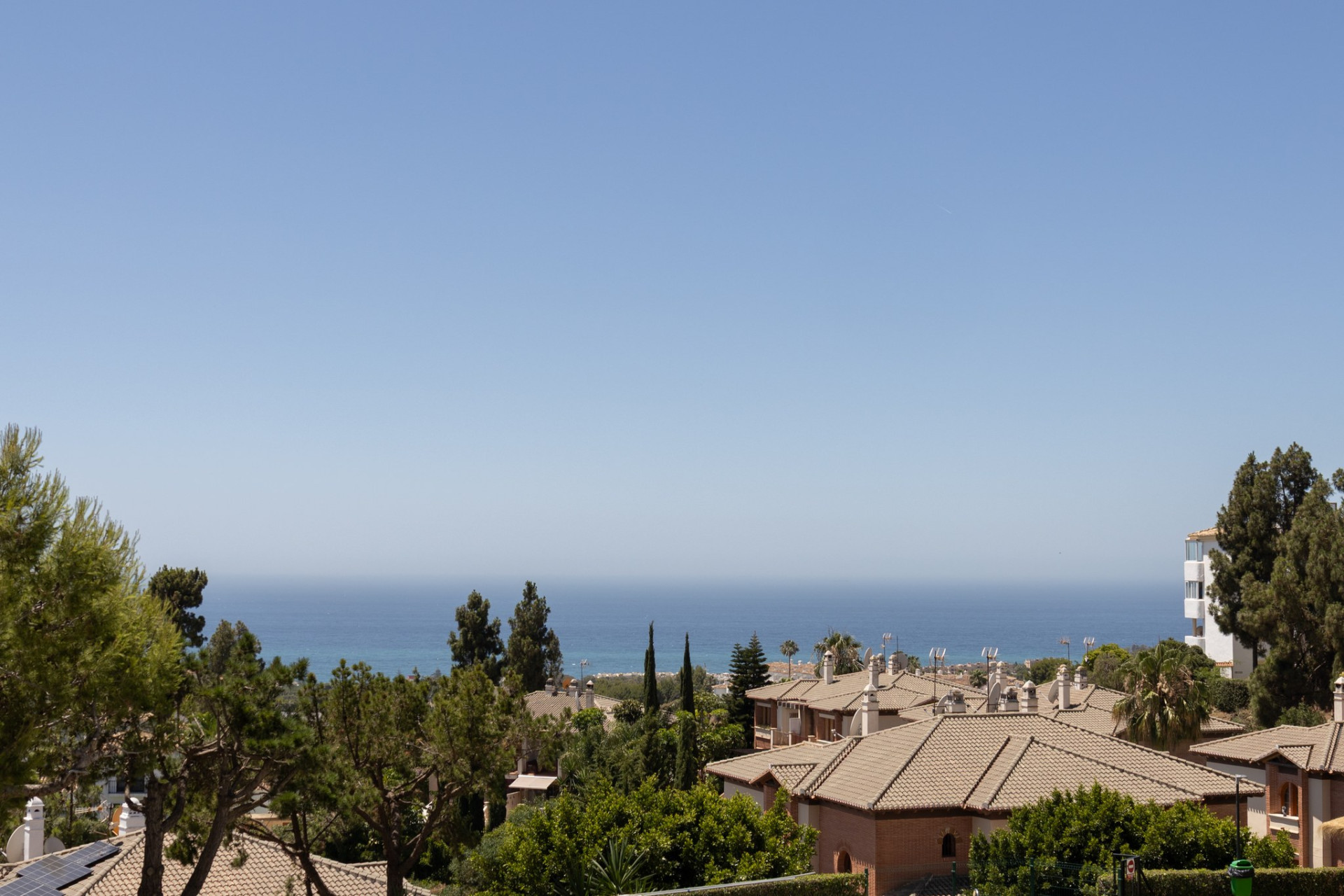Elegant apartment with panoramic views and fantastic terrace – Perfect for holidays or permanent living · Photo 22