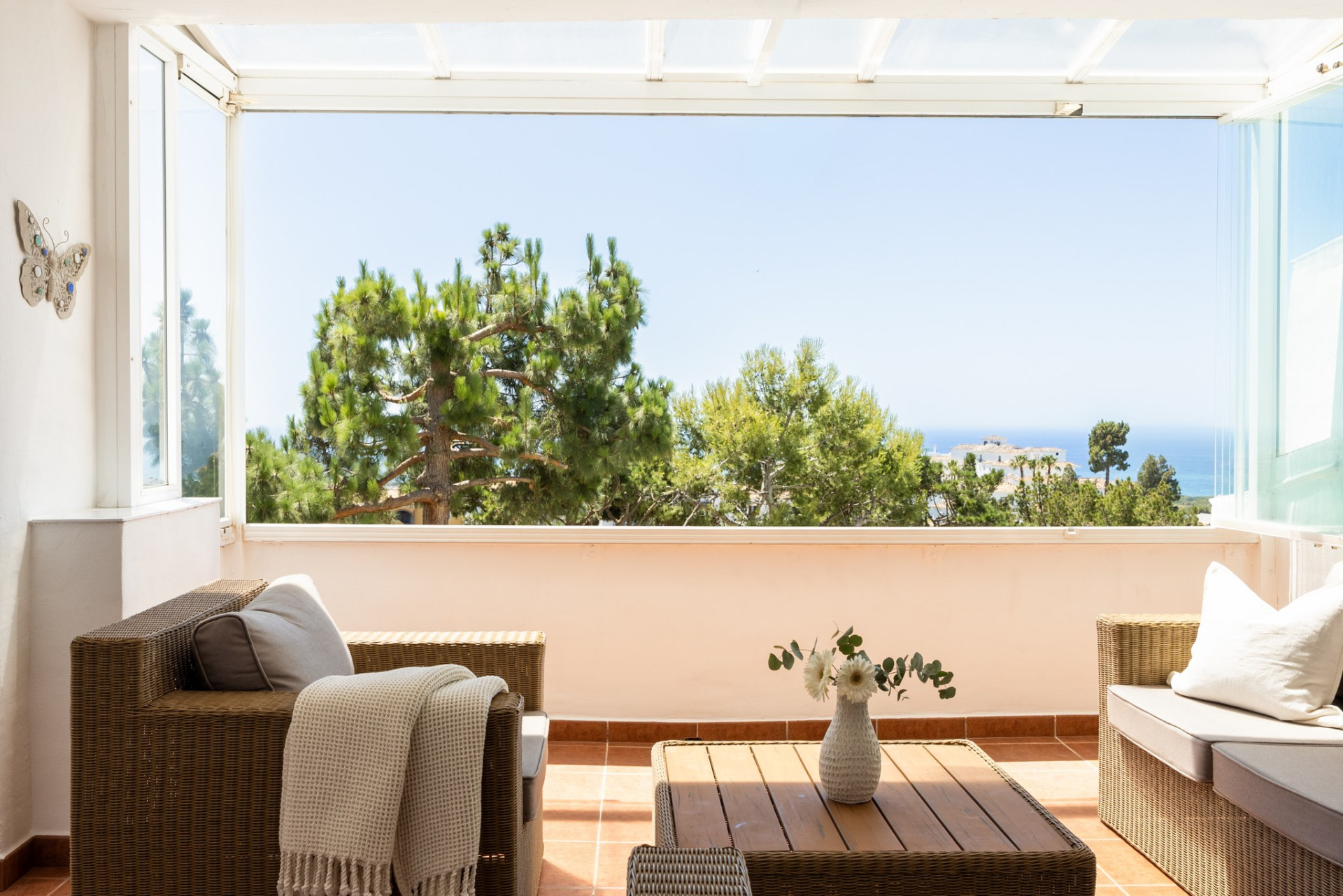 Elegant apartment with panoramic views and fantastic terrace – Perfect for holidays or permanent living · Photo 19