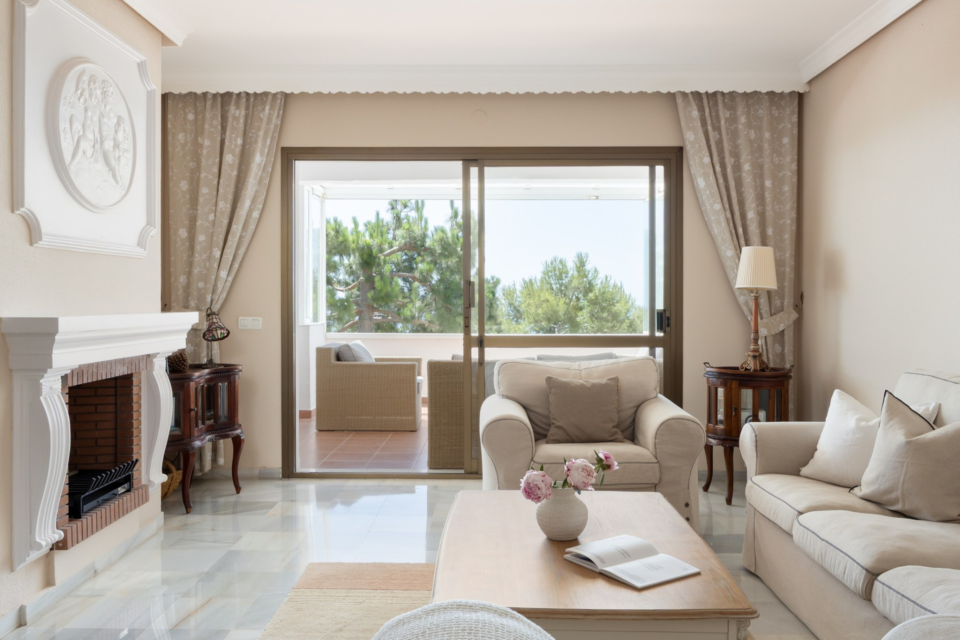 Elegant apartment with panoramic views and fantastic terrace – Perfect for holidays or permanent living · Photo 8