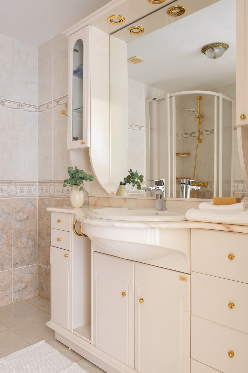 Elegant apartment with panoramic views and fantastic terrace – Perfect for holidays or permanent living · Photo 15