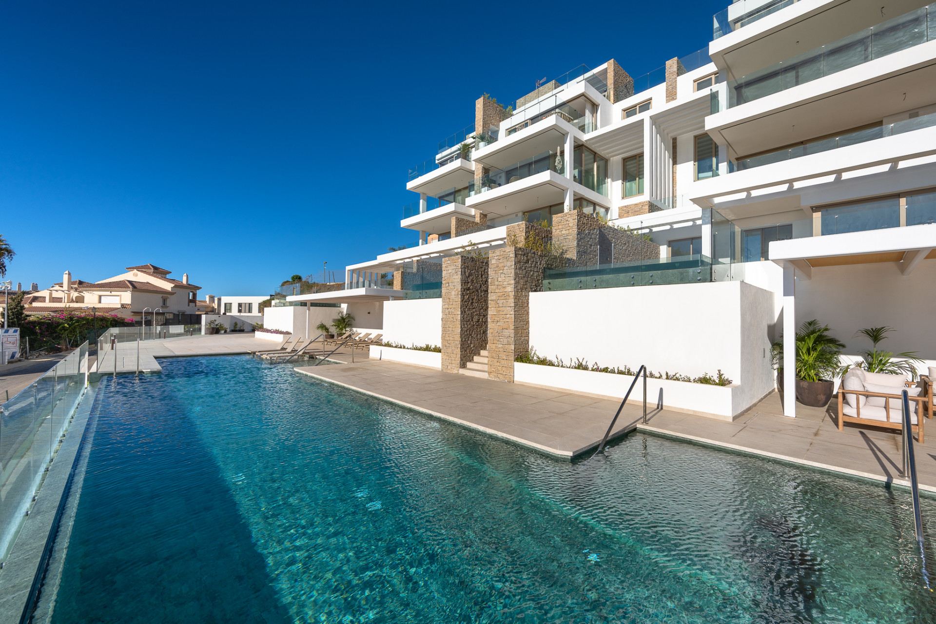 BOUTIQUE GROUND FLOOR CALA DE MIJAS · Photo 17