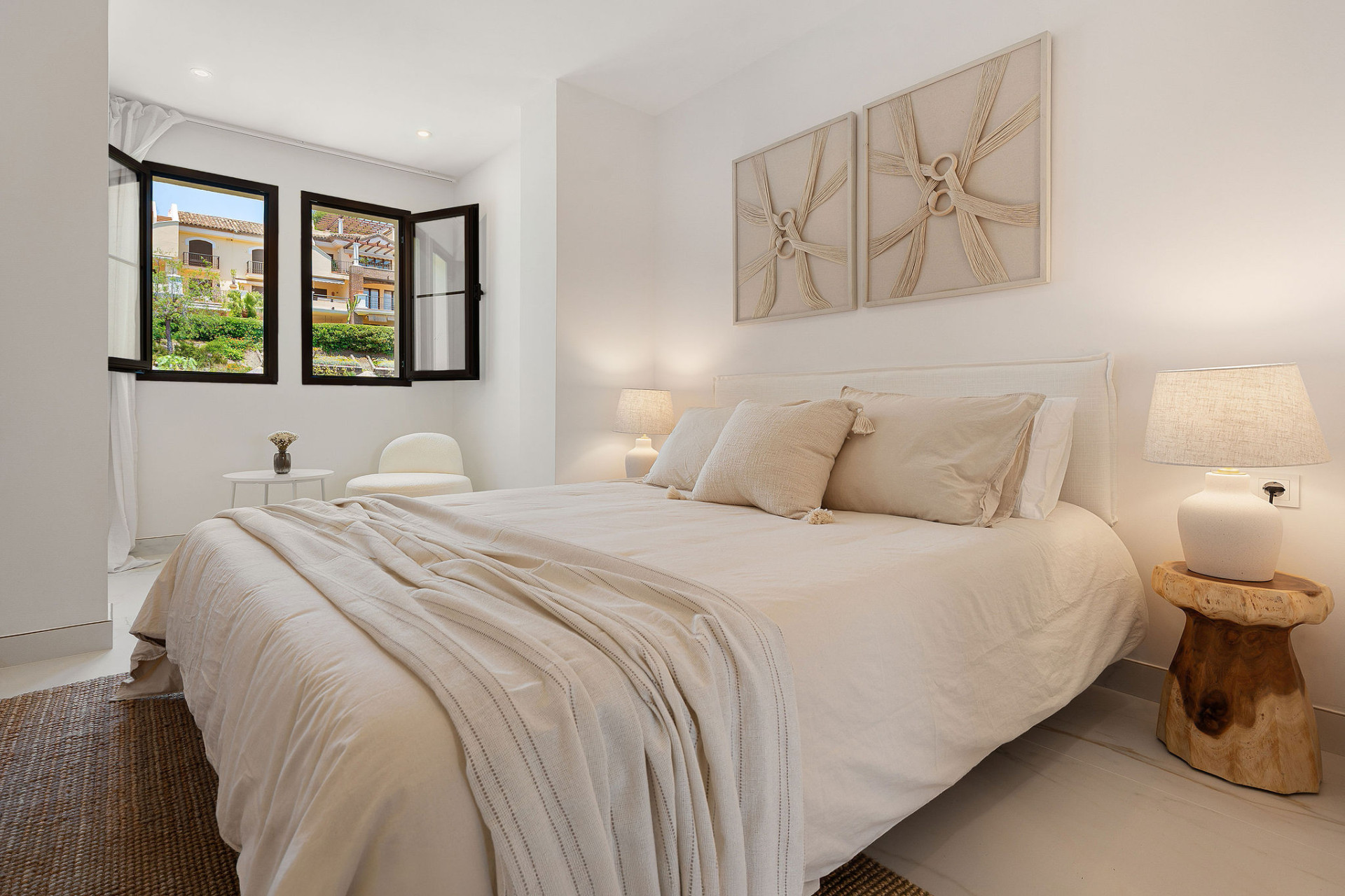 Welcome to this beautifully renovated penthouse offering bright, contemporary living in a tranquil Andalusian urbanization! · Photo 16