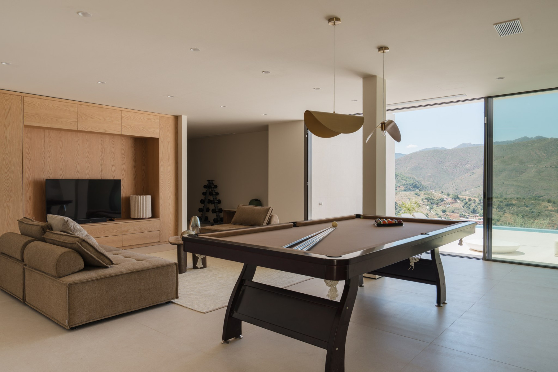 A Design-Led Villa with Panoramic Views in La Cala Golf · Photo 22