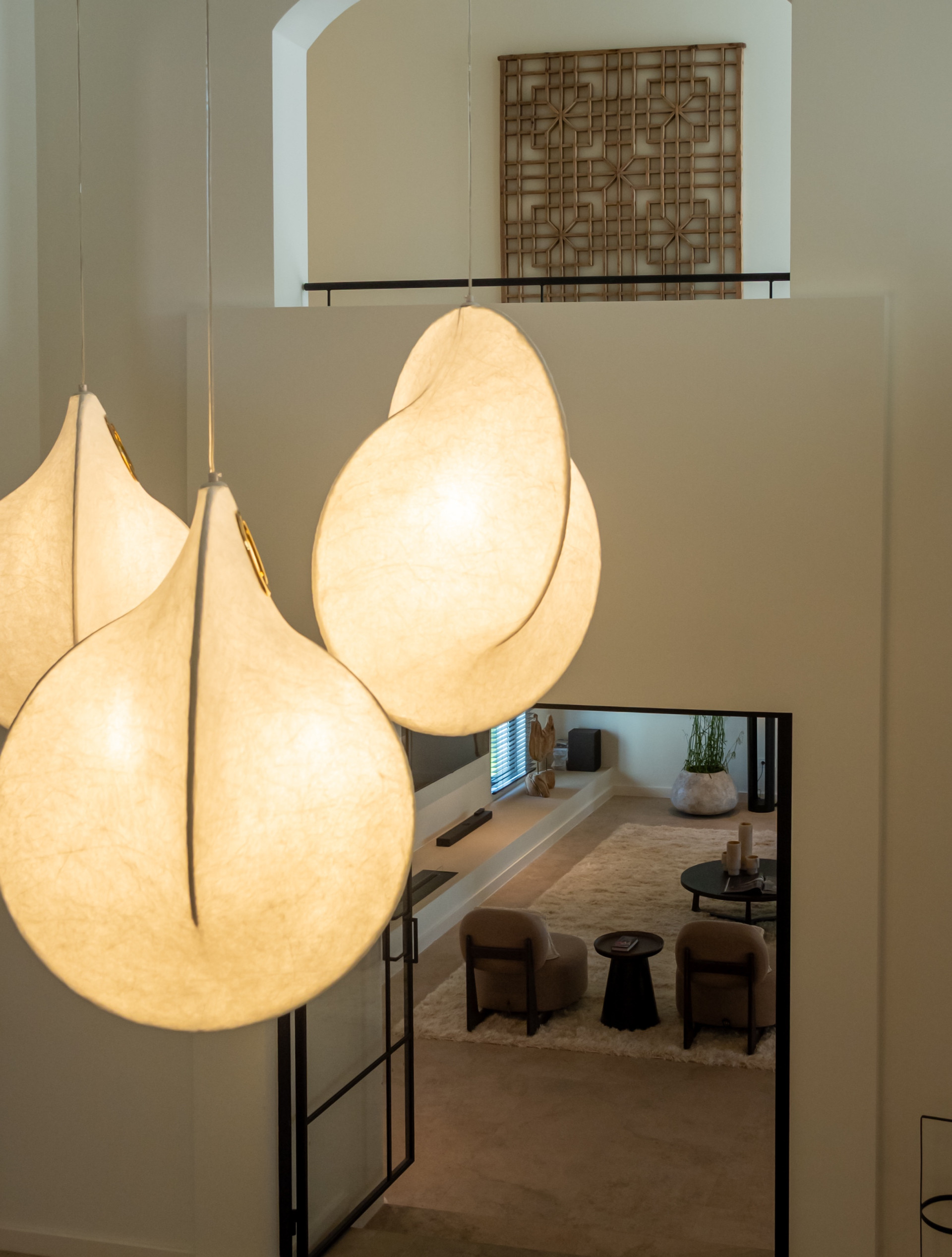 Contemporary Elegance Steps from the Sea in Guadalmina Casasola, Marbella · Photo 35