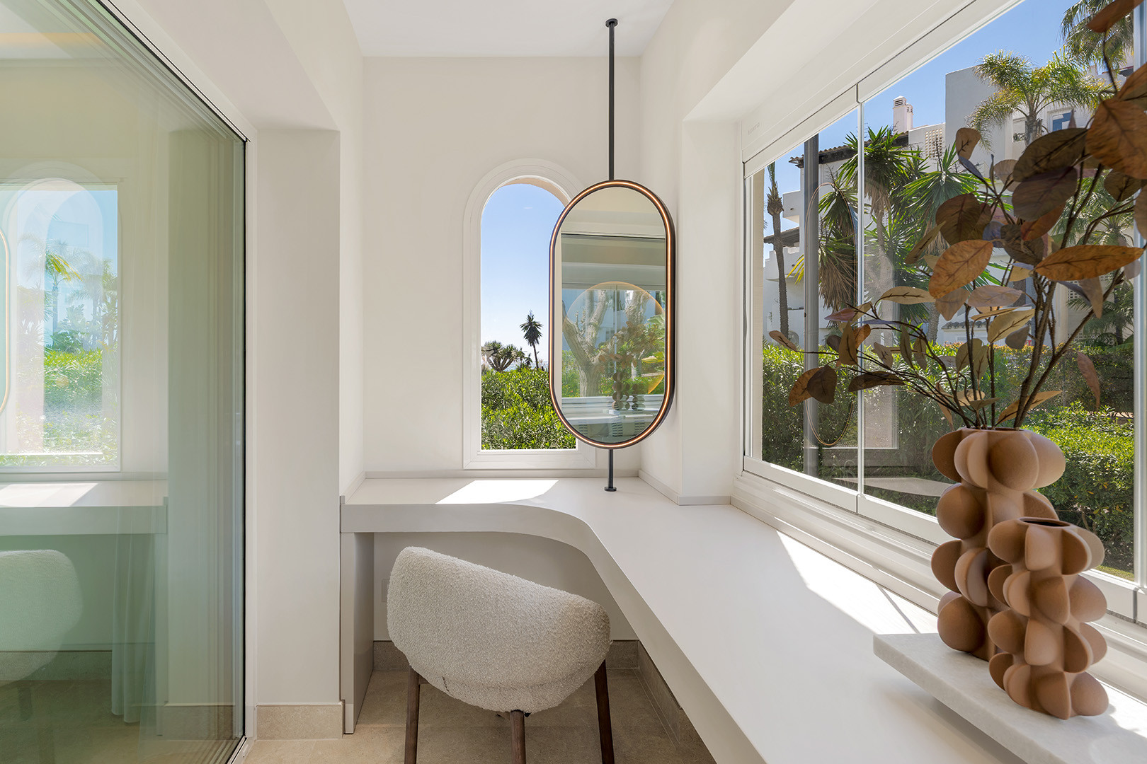 Beachfront 3-Bedroom Ground Floor Apartment for Sale in Costalita, Estepona | New Golden Mile · Photo 21