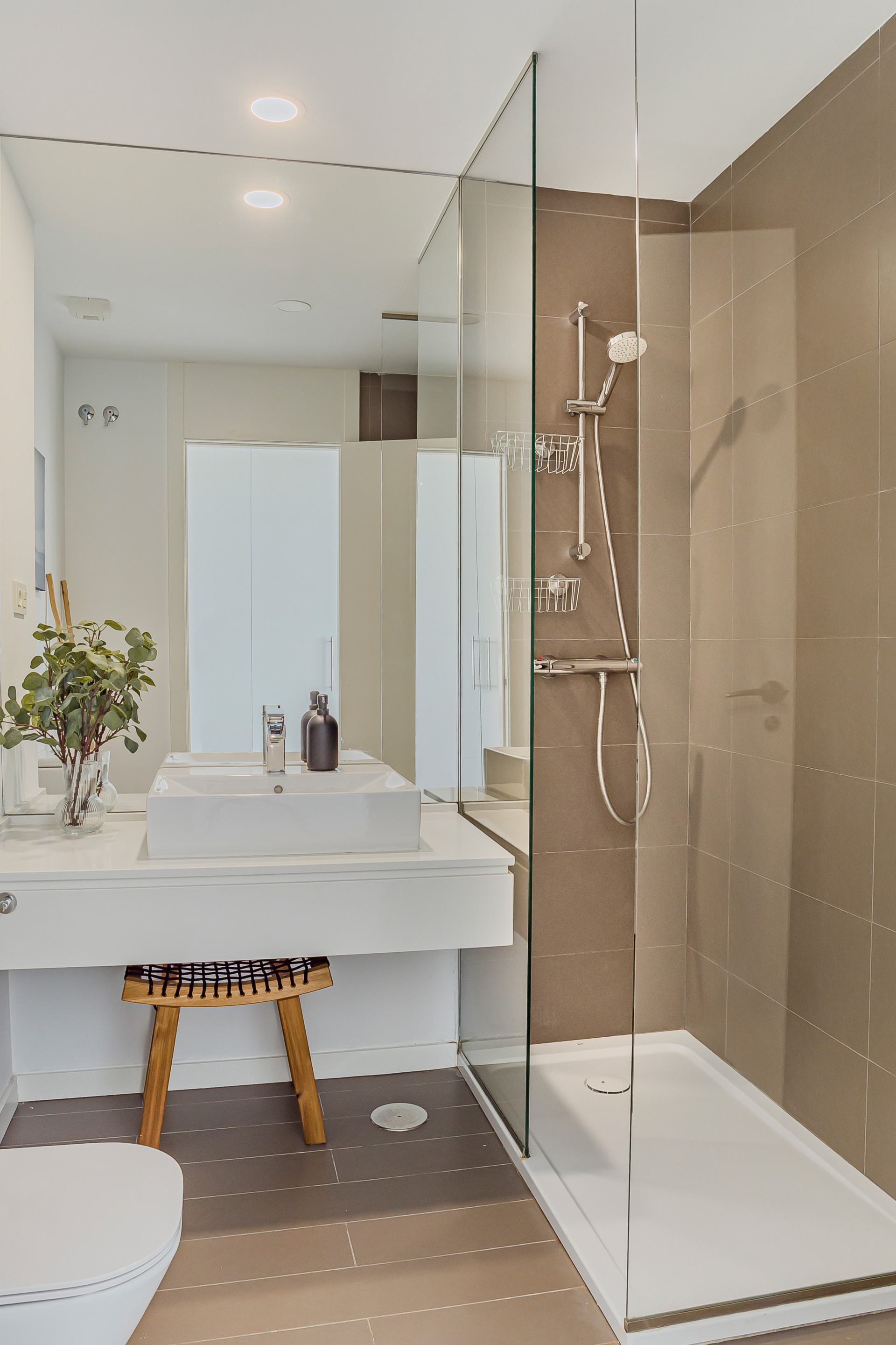 Modern 3-Bed Apartment in Oceana Views, Cancelada · Photo 25