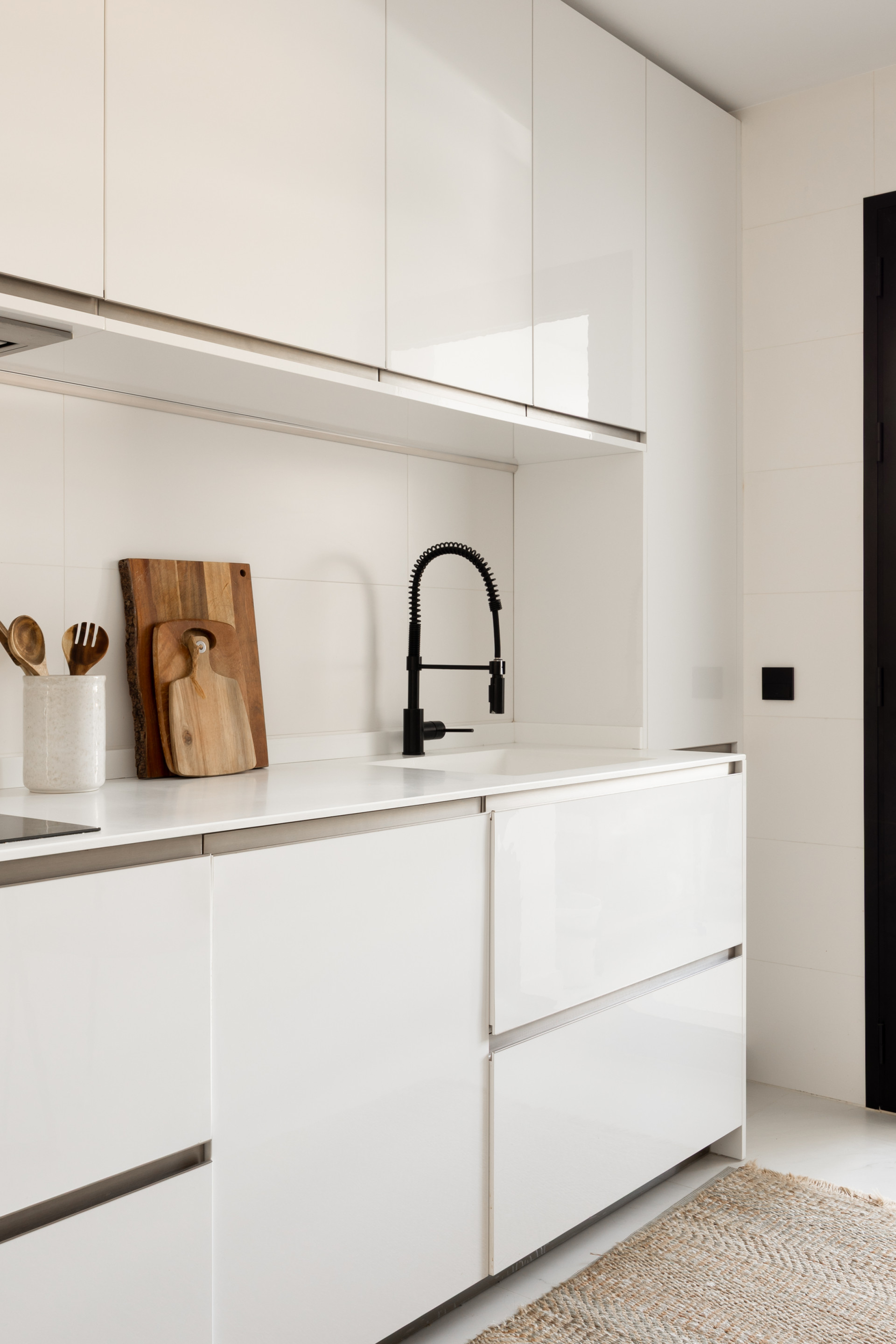 Elegant Designer Apartment for Sale in Mirador de Estepona Hills with Rental License · Photo 8