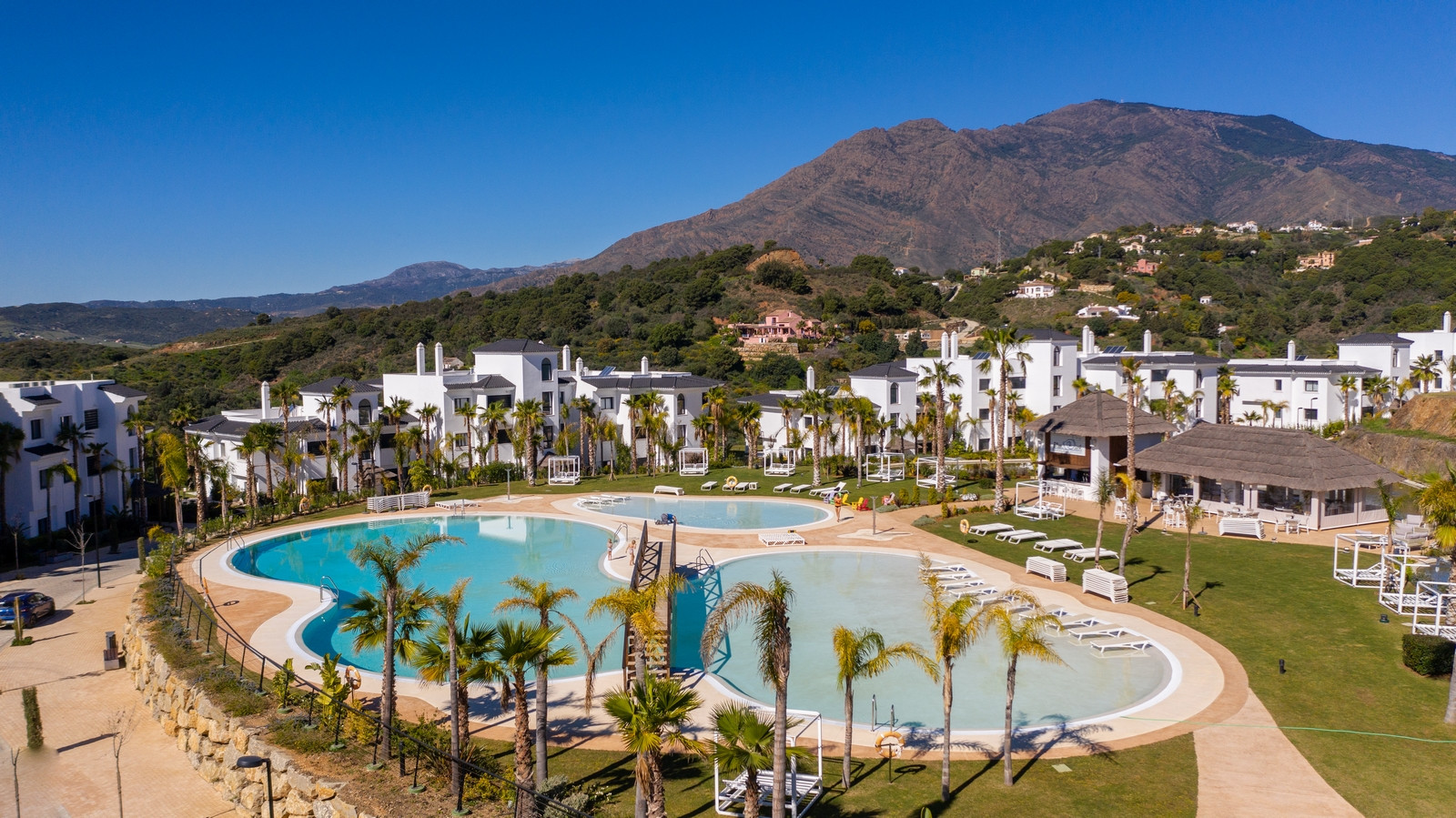 Elegant Designer Apartment for Sale in Mirador de Estepona Hills with Rental License · Photo 29