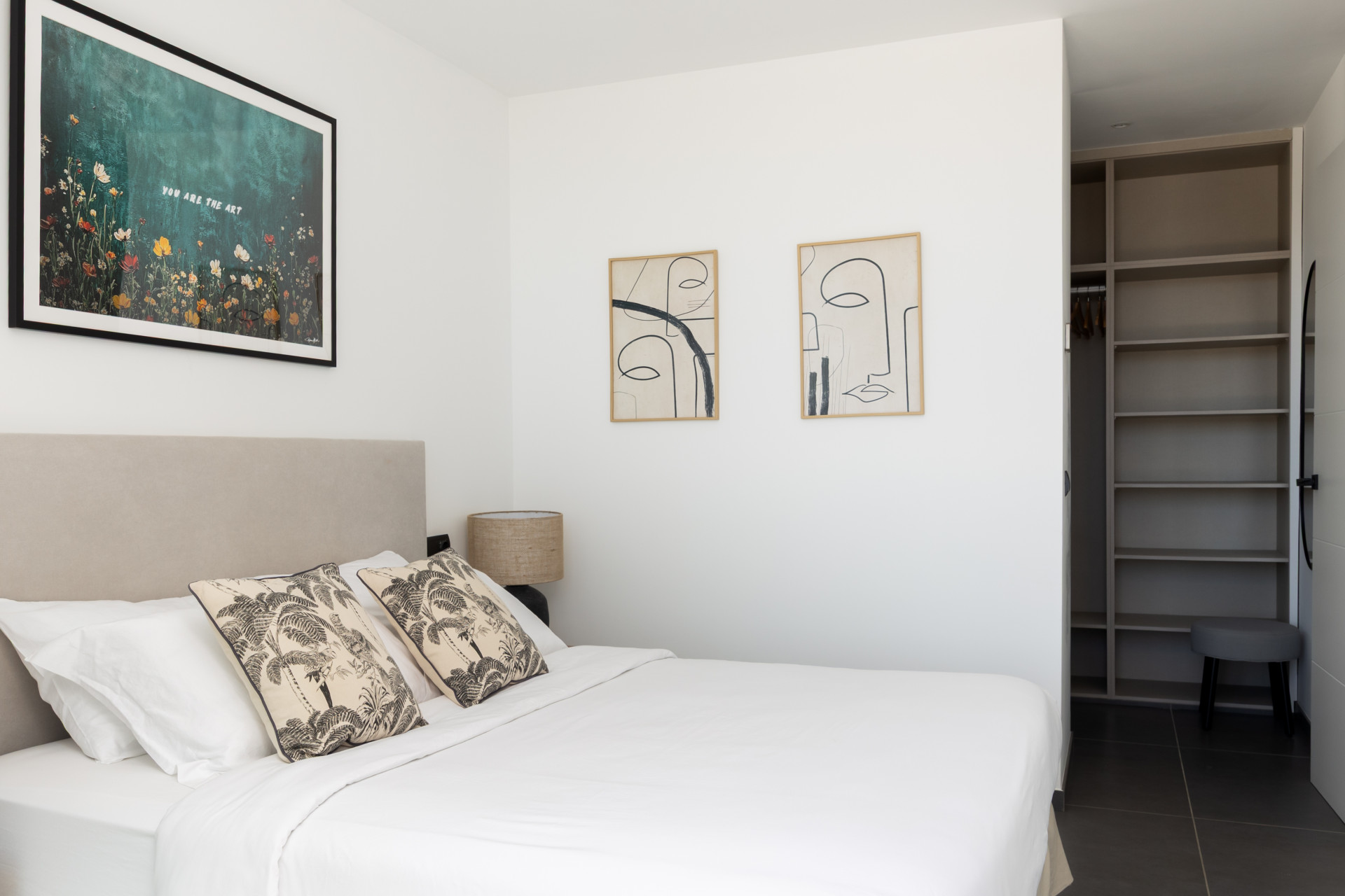 Villa offers a compelling combination of design, functionality, and value, just minutes from Estepona and the beach · Photo 10