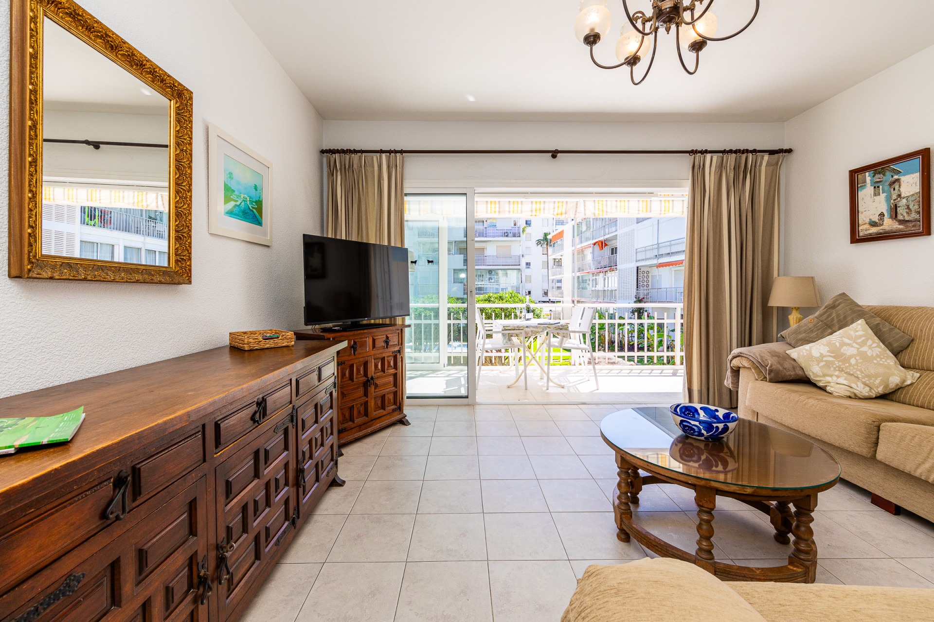 Front Line Beach Apartment- Fuengirola · Photo 18