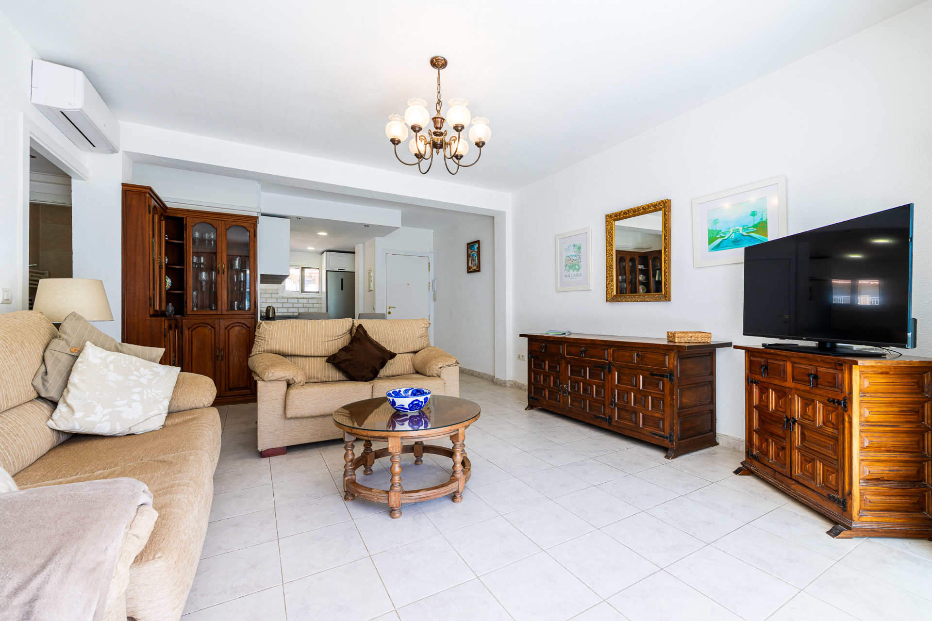 Front Line Beach Apartment- Fuengirola · Photo 19
