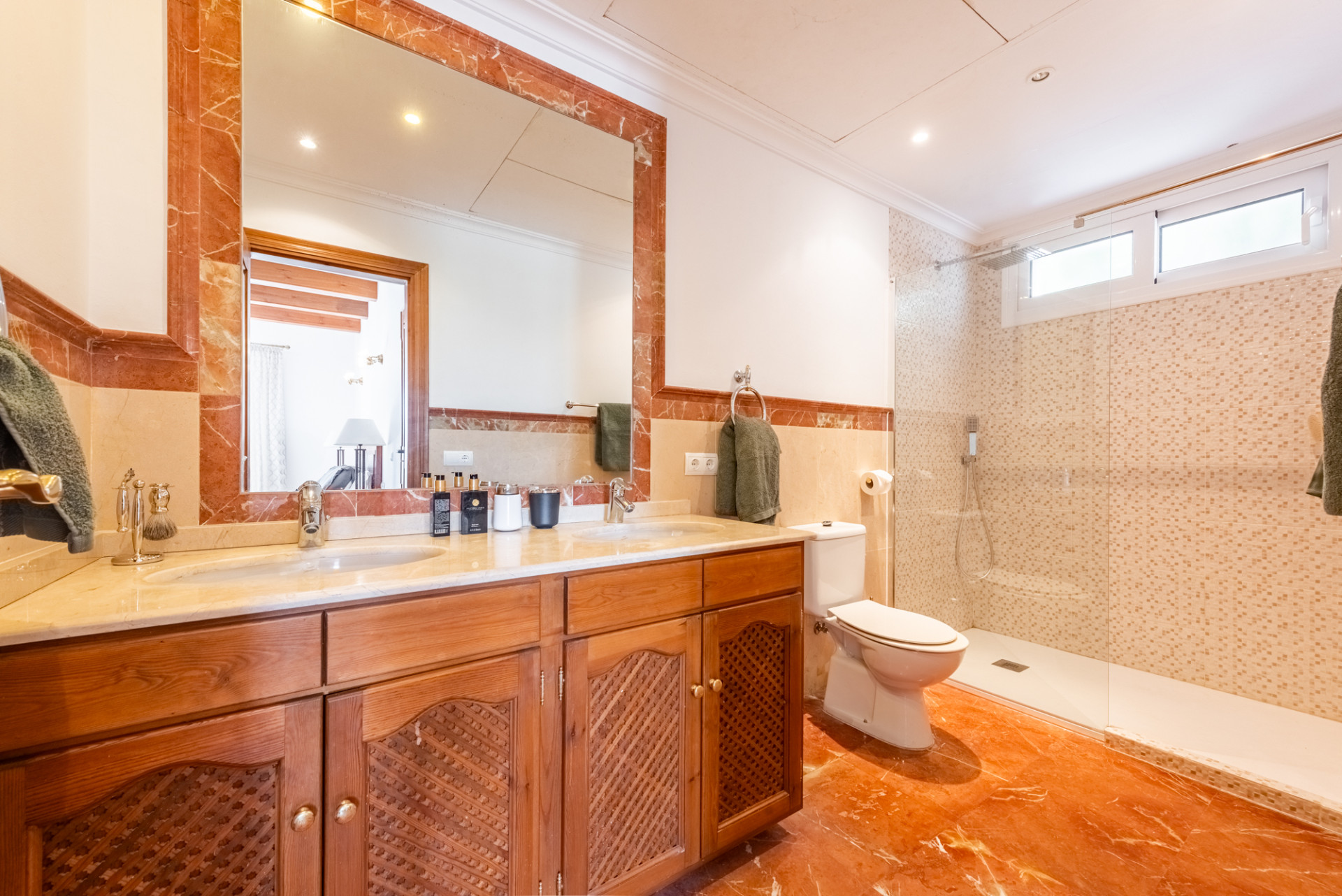 Charming Villa with Panoramic Views in Sierra Blanca Country Club, Istán · Photo 19