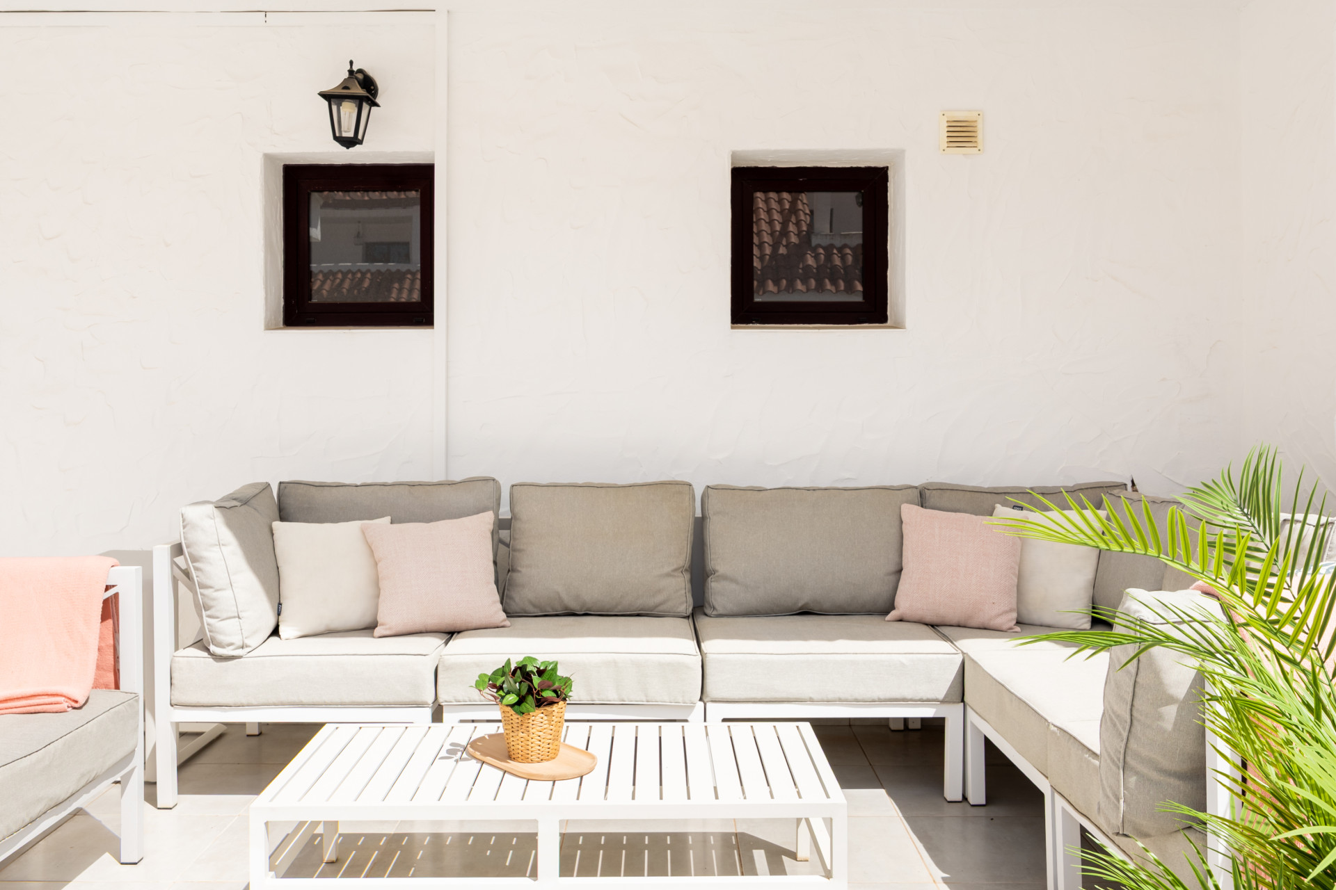 Discover this stunning duplex penthouse in the heart of Nueva Andalucía · Photo 23