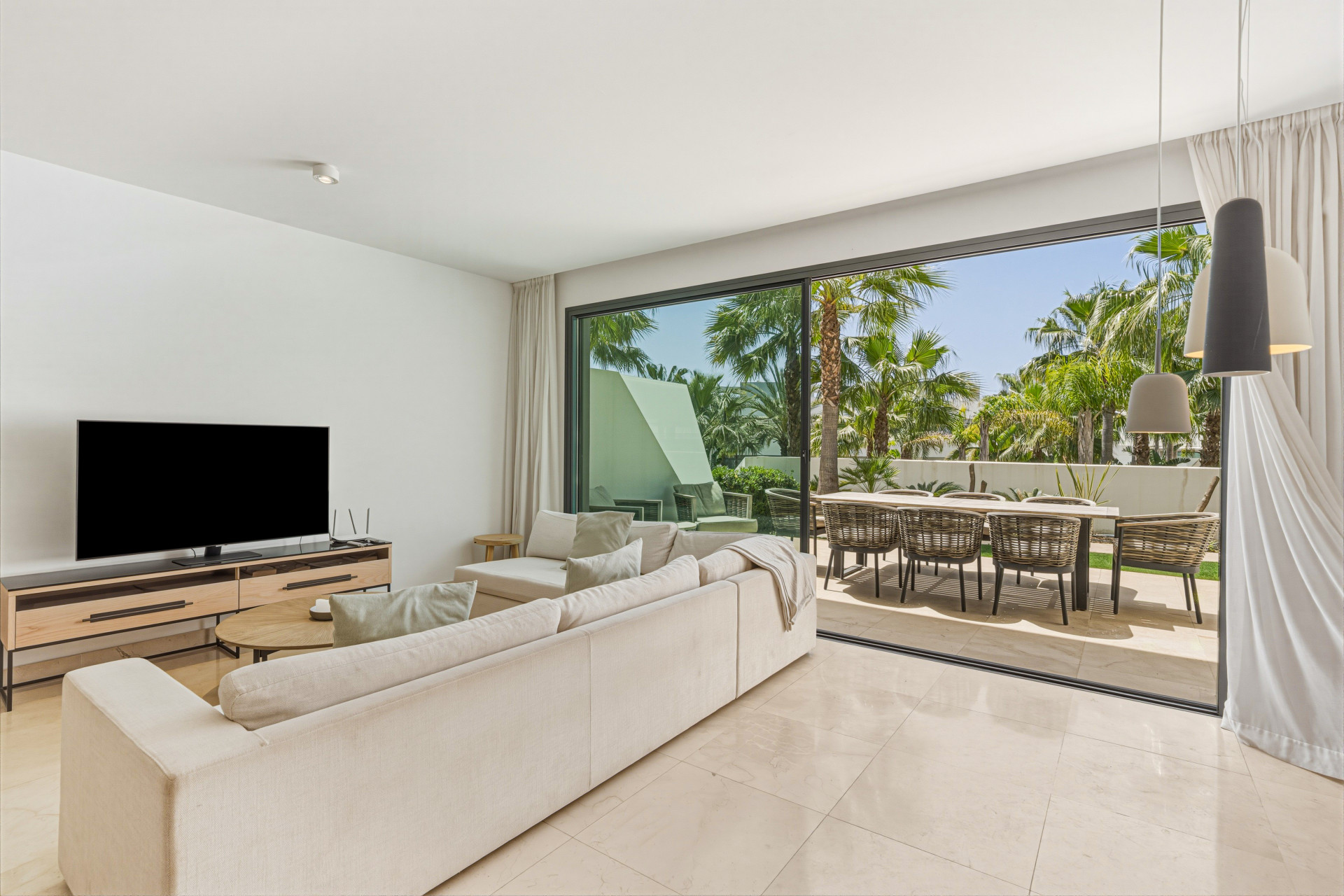 Immaculate four-bedroom townhouse located in an exclusive community in La Cala de Mijas · Photo 20