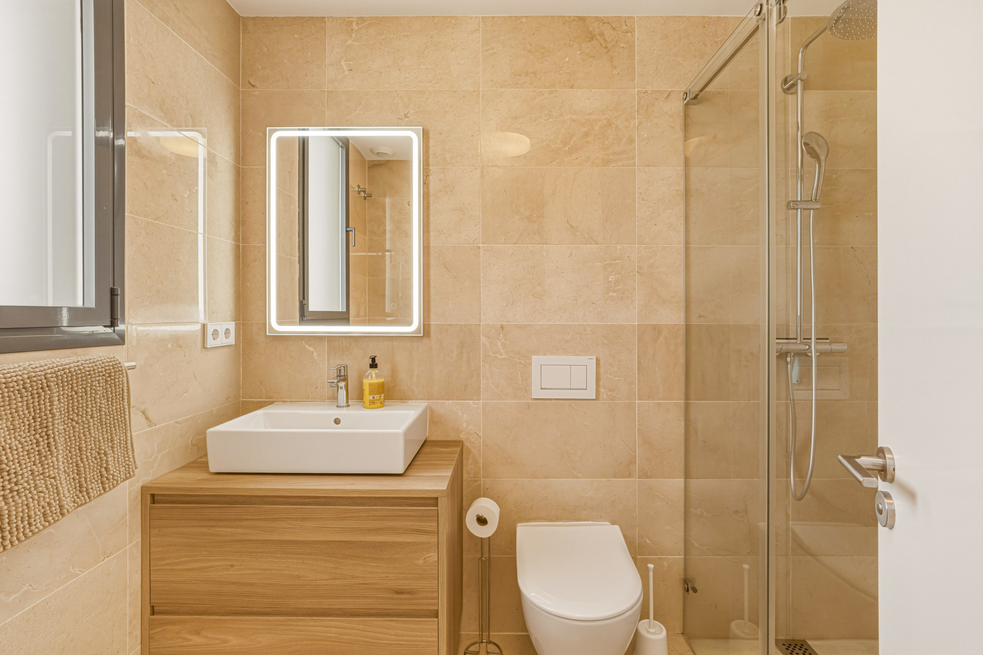 Immaculate four-bedroom townhouse located in an exclusive community in La Cala de Mijas · Photo 28