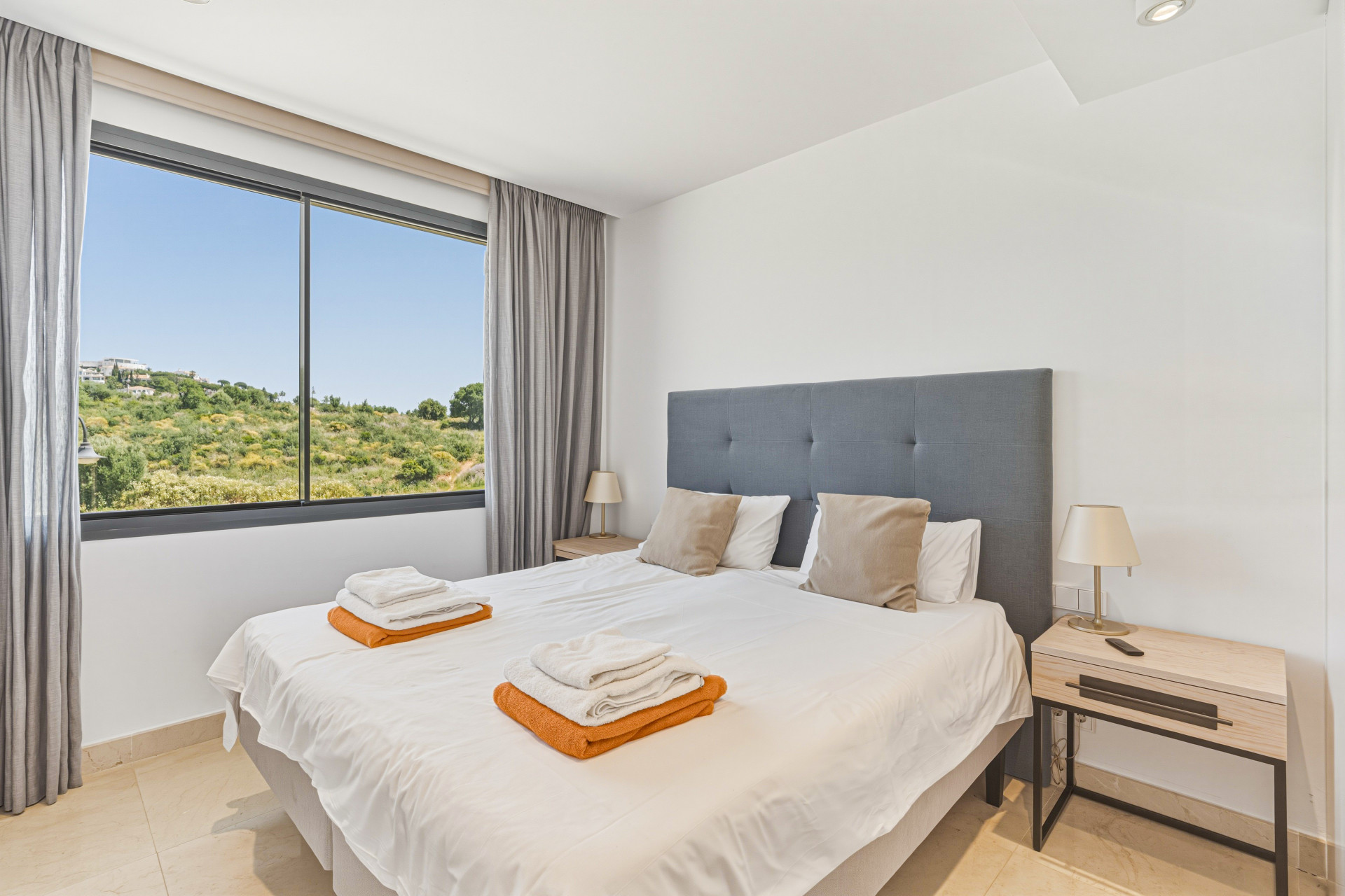 Immaculate four-bedroom townhouse located in an exclusive community in La Cala de Mijas · Photo 31