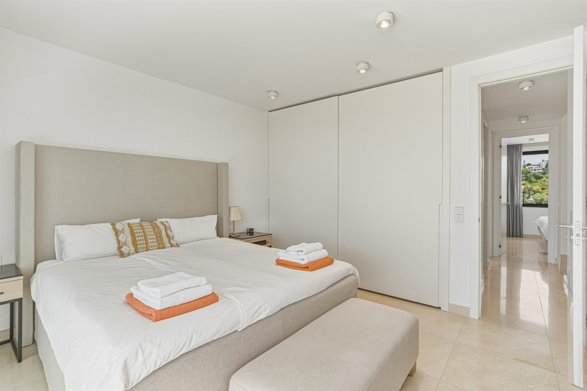 Immaculate four-bedroom townhouse located in an exclusive community in La Cala de Mijas · Photo 23