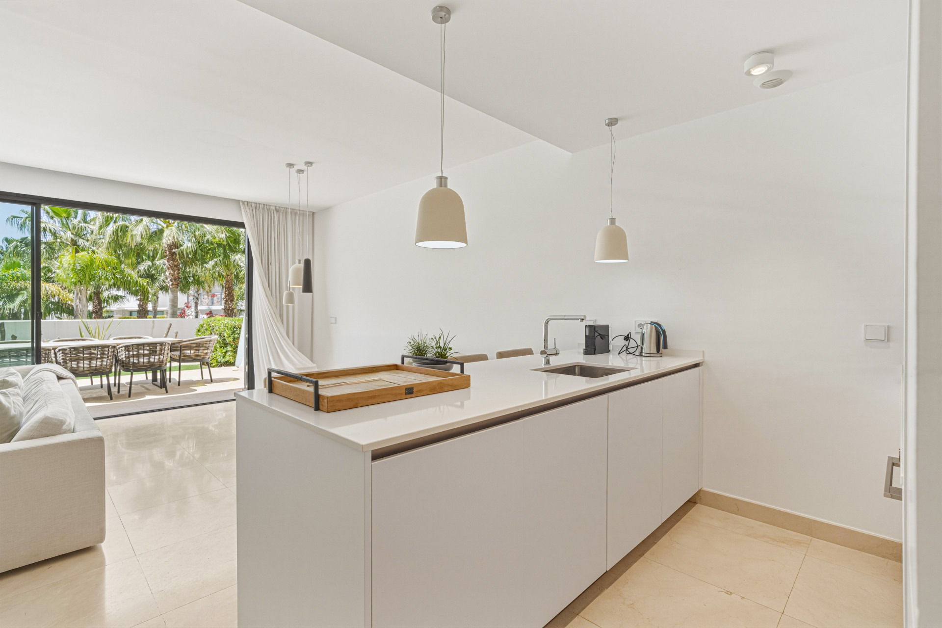 Immaculate four-bedroom townhouse located in an exclusive community in La Cala de Mijas · Photo 11