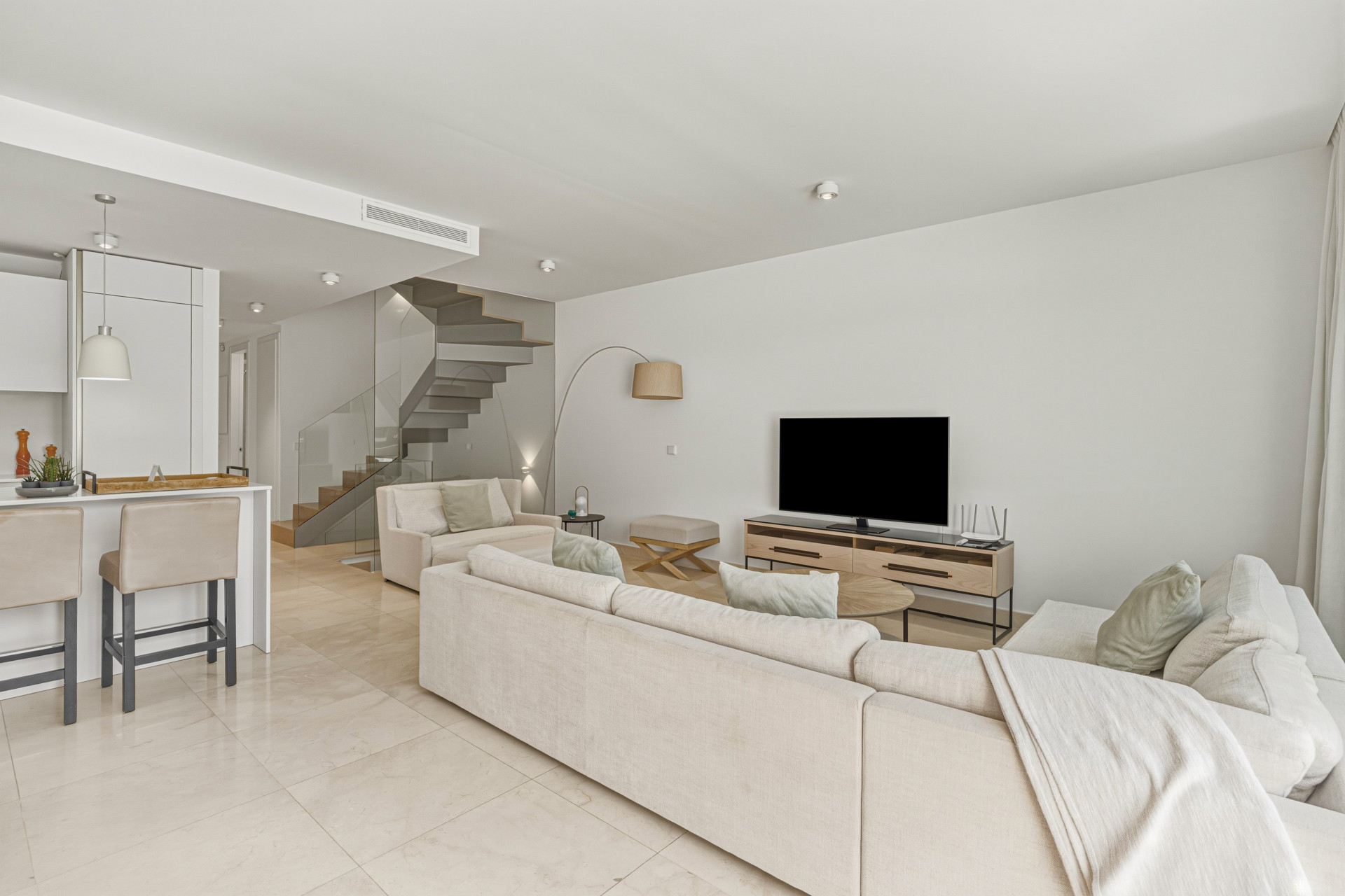 Immaculate four-bedroom townhouse located in an exclusive community in La Cala de Mijas · Photo 8