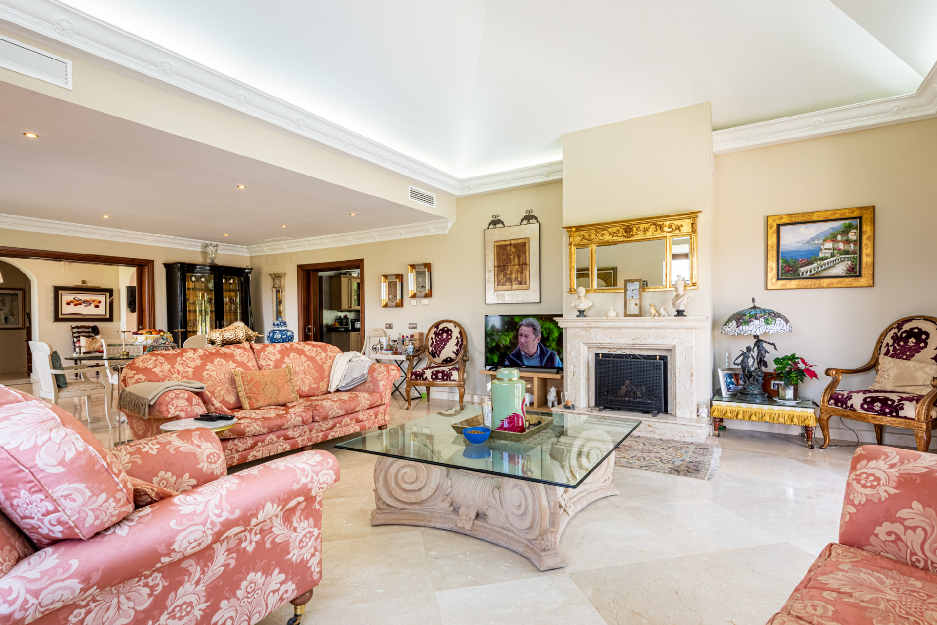 4-Bedroom Front Line Golf Villa in La Cala Golf Resort · Photo 10