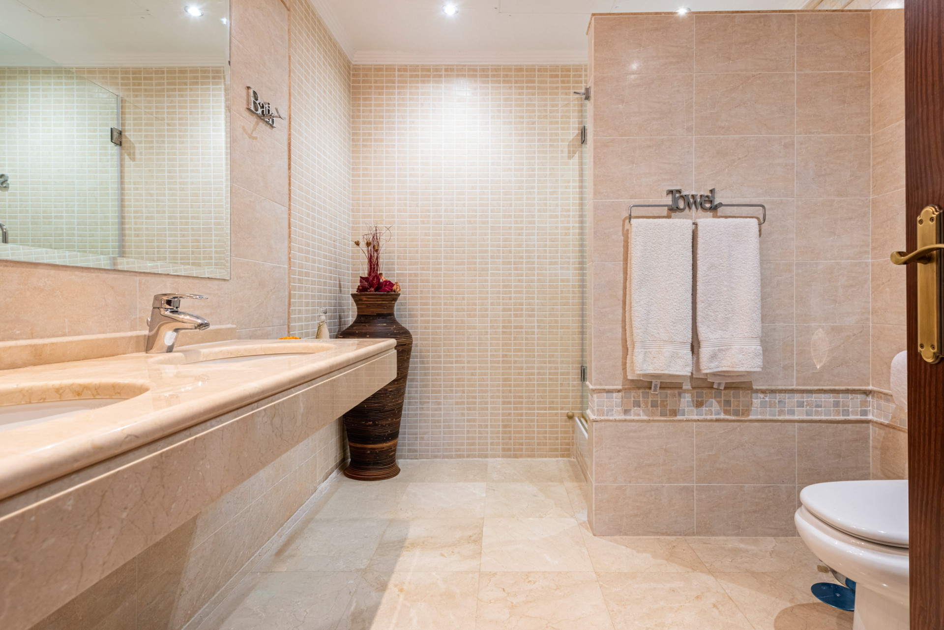 4-Bedroom Front Line Golf Villa in La Cala Golf Resort · Photo 18