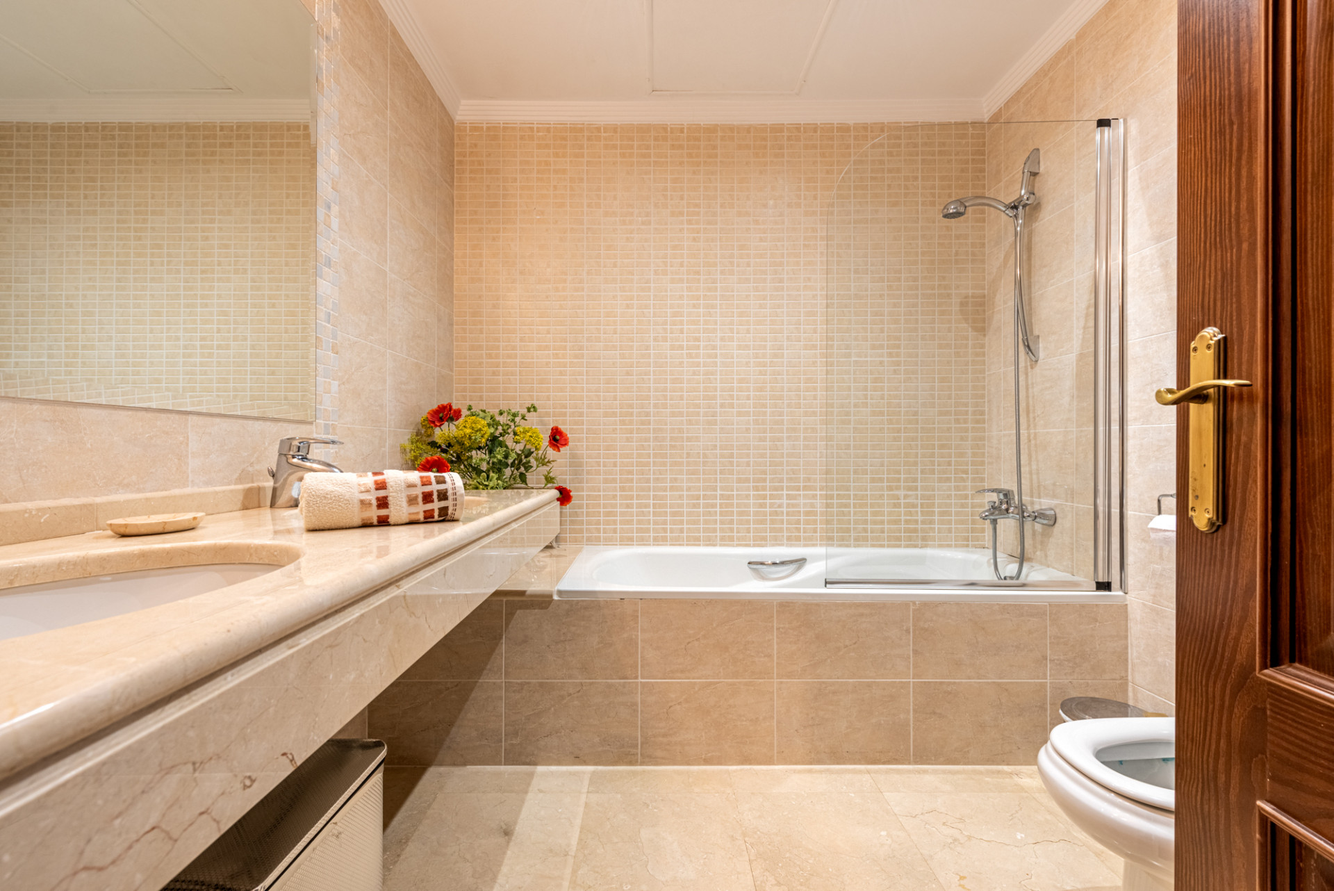 4-Bedroom Front Line Golf Villa in La Cala Golf Resort · Photo 19