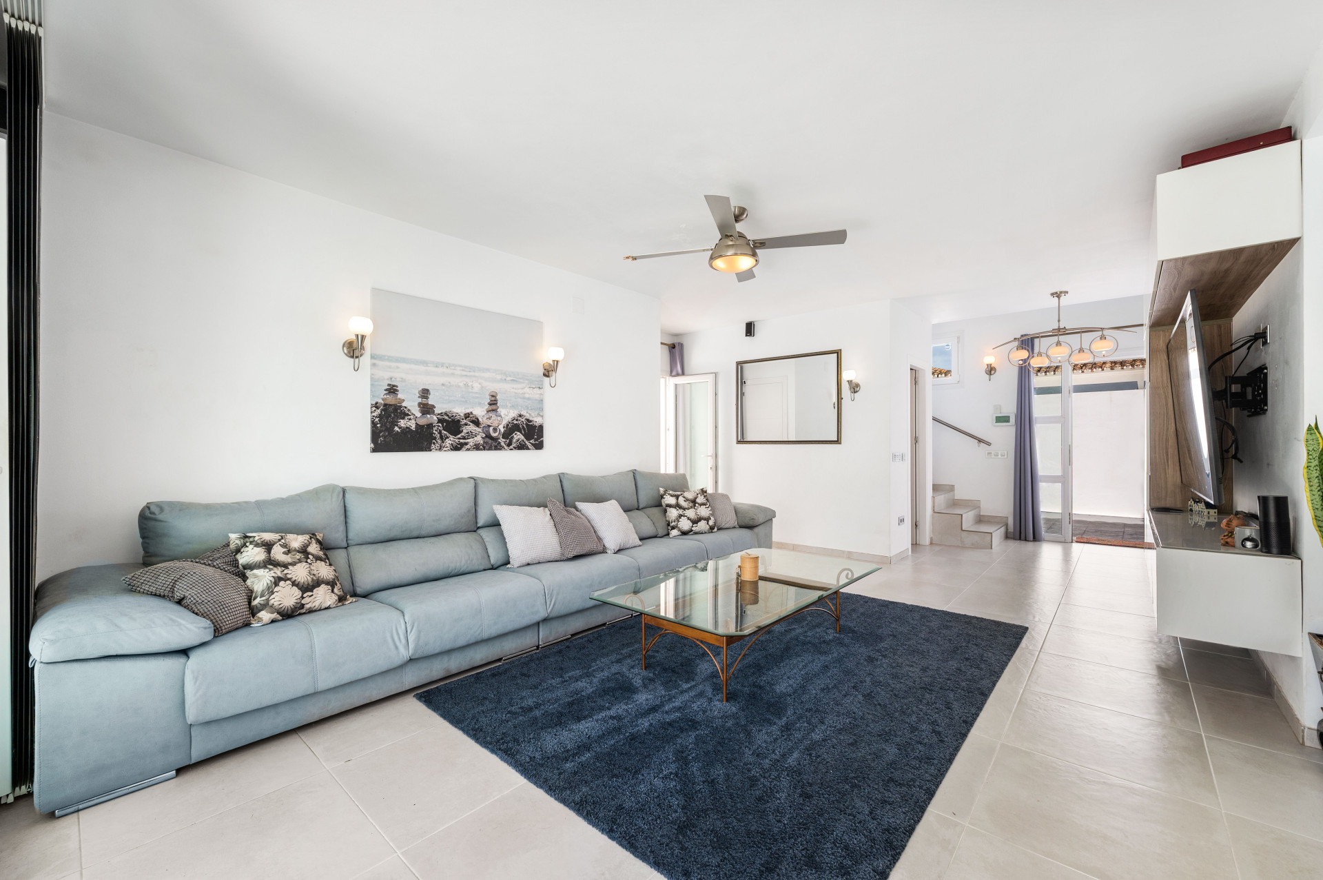 Beachside Villa with Sea Views and Rooftop Solarium in El Saladillo · Photo 40