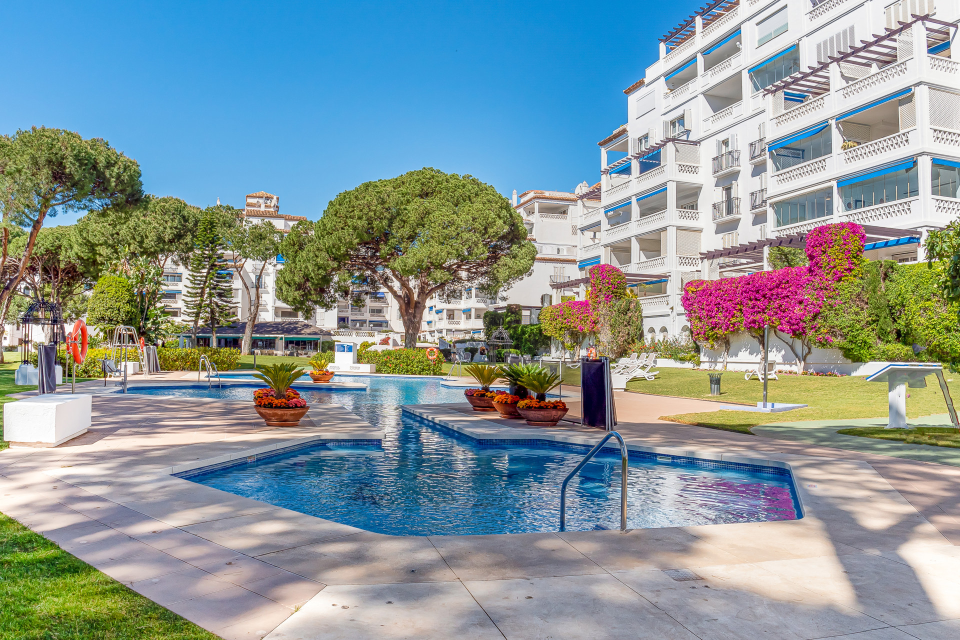 Fantastic apartment next to Puerto Banus · Photo 54