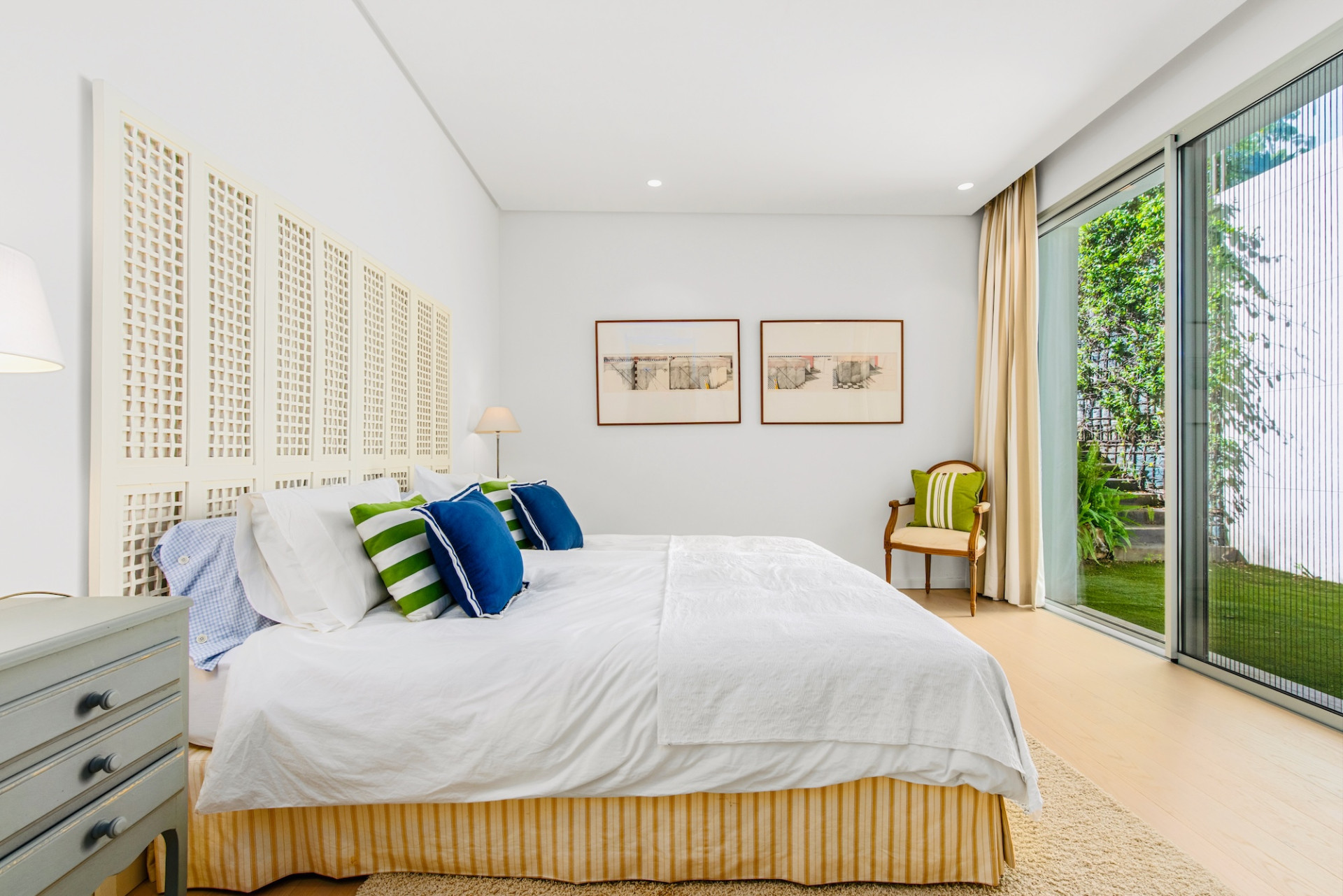 Exceptional 3-Bed Duplex with Private Garden and Panoramic Views · Photo 26