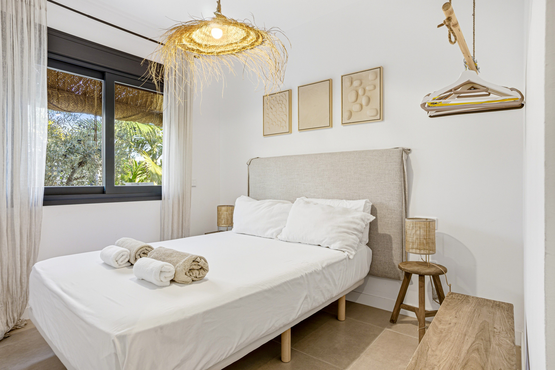 Elegant, three bedroom townhouse located in the gated community of Agra Residencial, Estepona · Photo 23