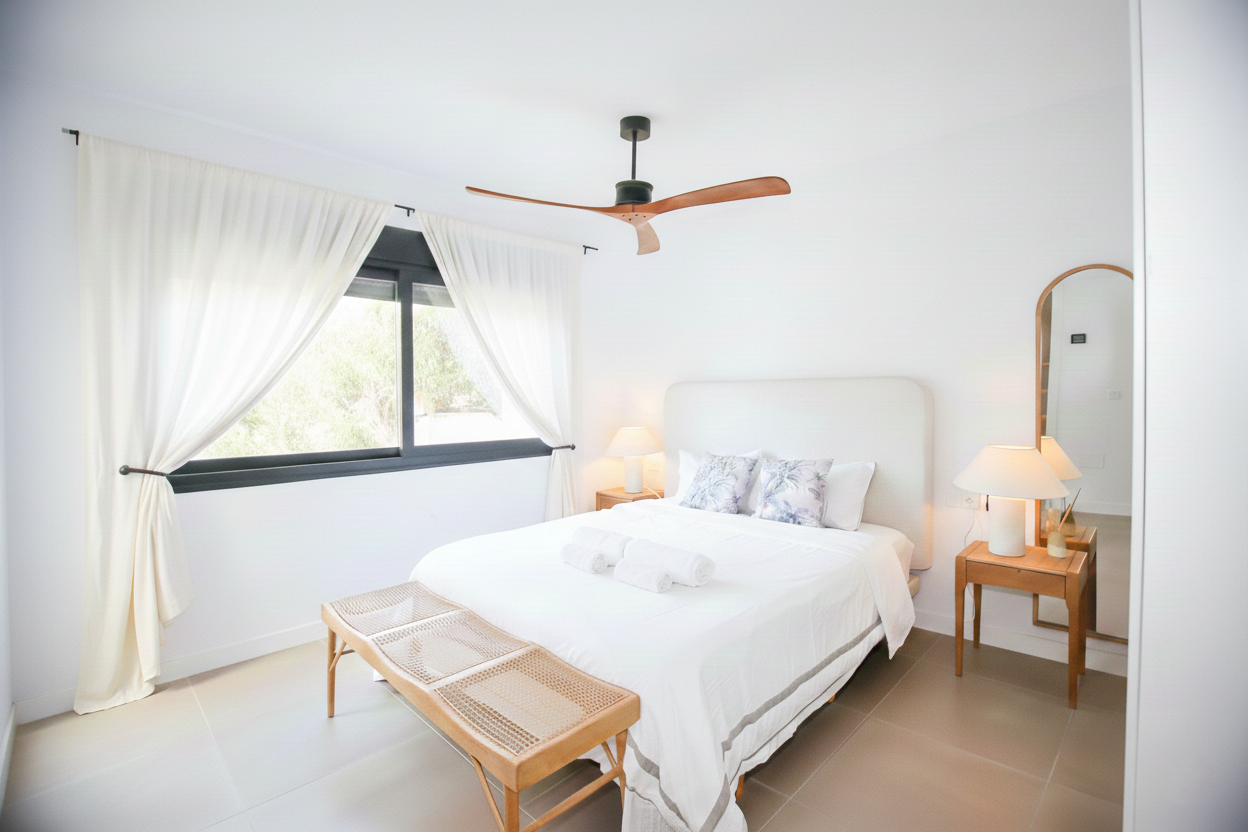 Elegant, three bedroom townhouse located in the gated community of Agra Residencial, Estepona · Photo 28