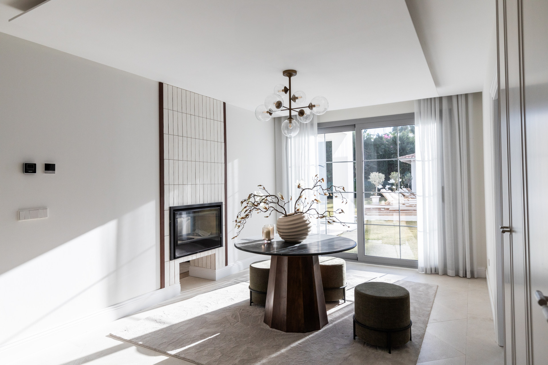 Elegant Contemporary Villa in Los Arqueros, Benahavís · Photo 24