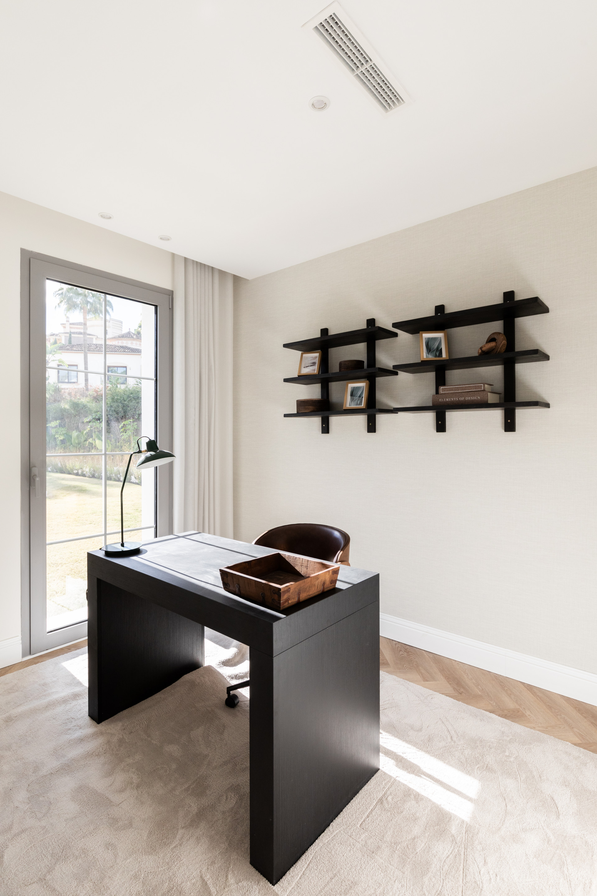 Elegant Contemporary Villa in Los Arqueros, Benahavís · Photo 28