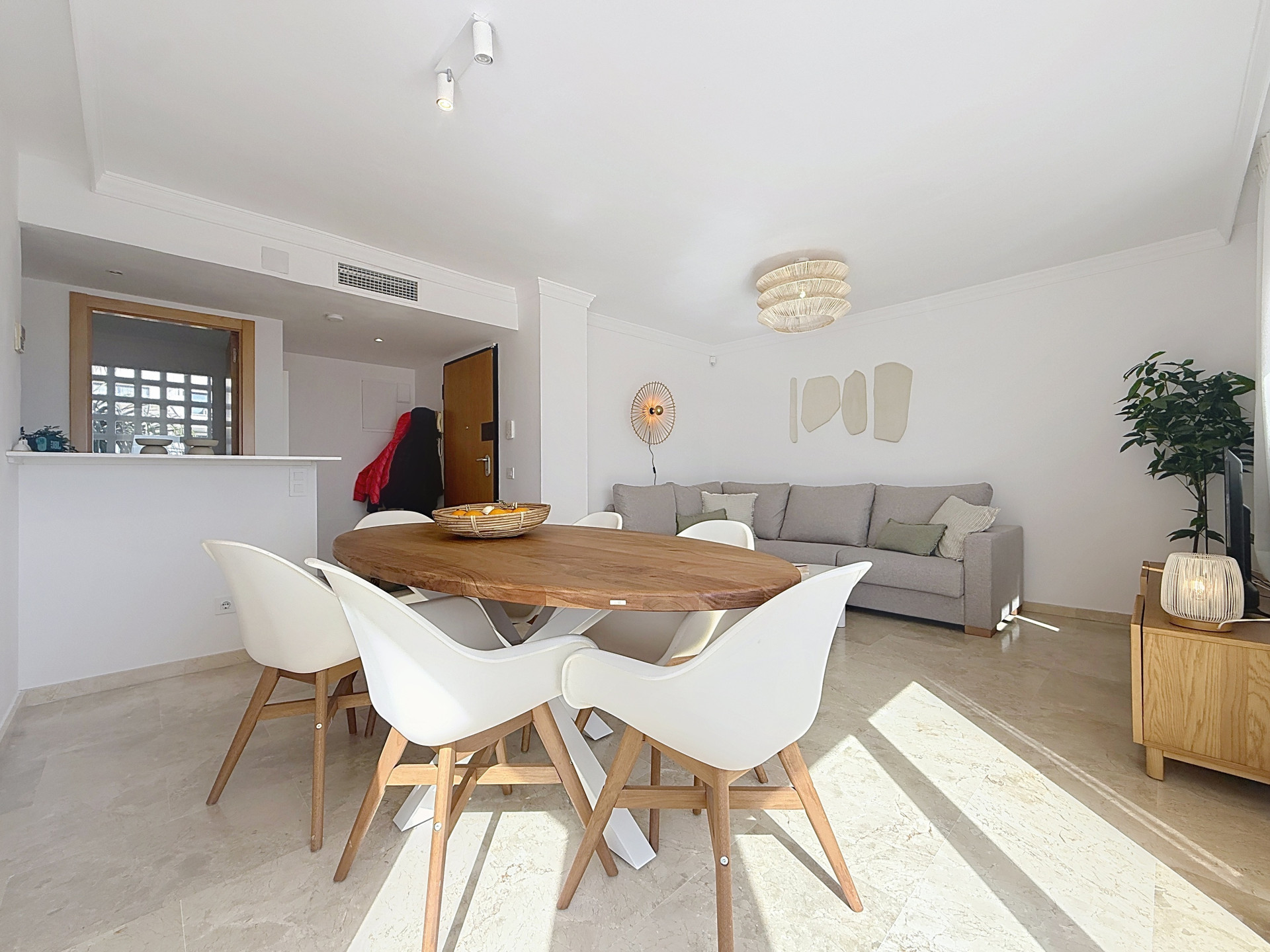 Penthouse with solarium, sea and golf views, Doña Julia (Casares) · Photo 9