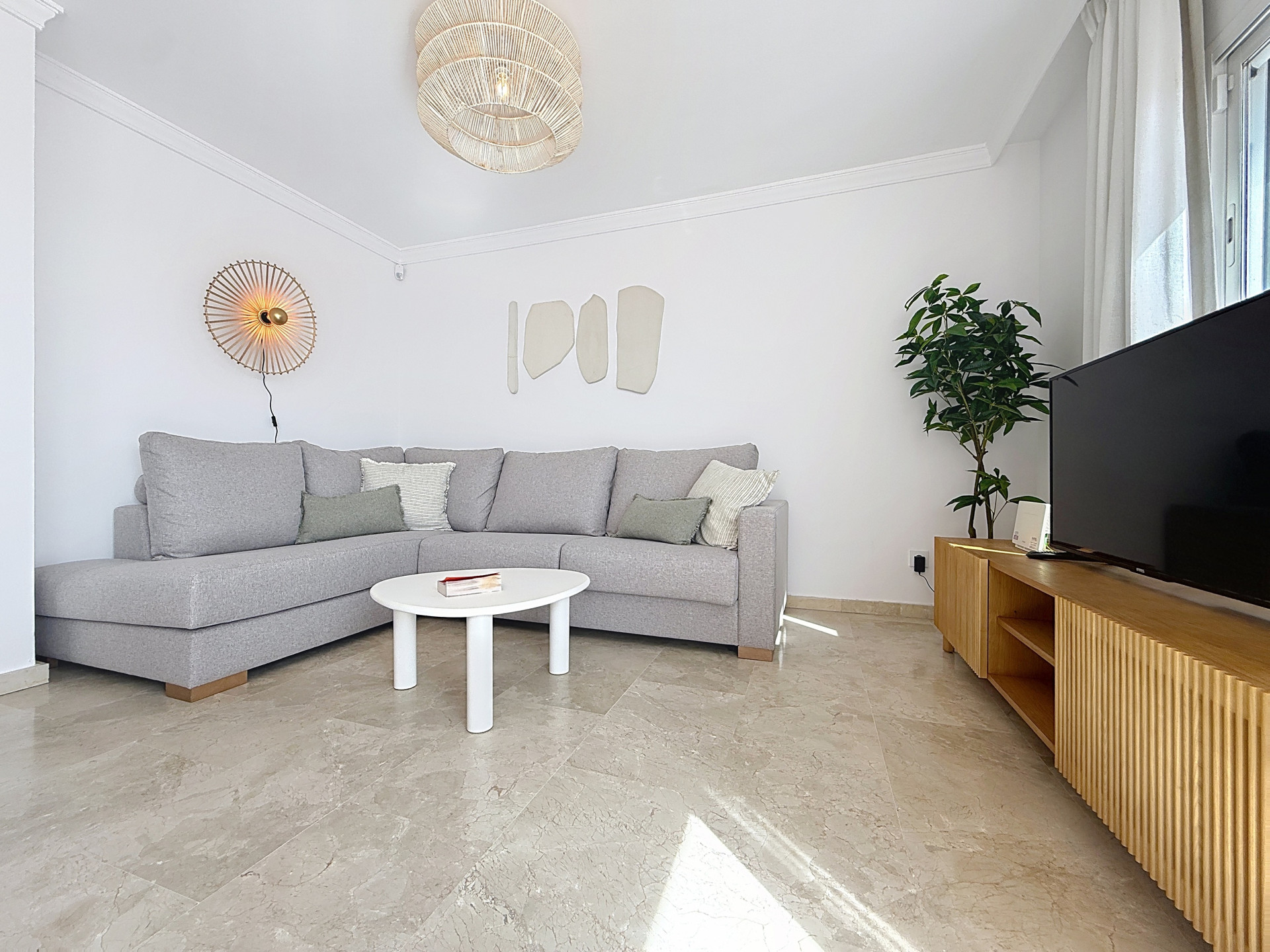 Penthouse with solarium, sea and golf views, Doña Julia (Casares) · Photo 10