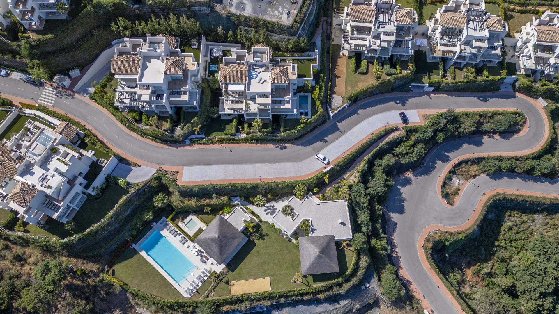 Charming Penthouse Located in Marbella Club Hills, Benahavis · Photo 29