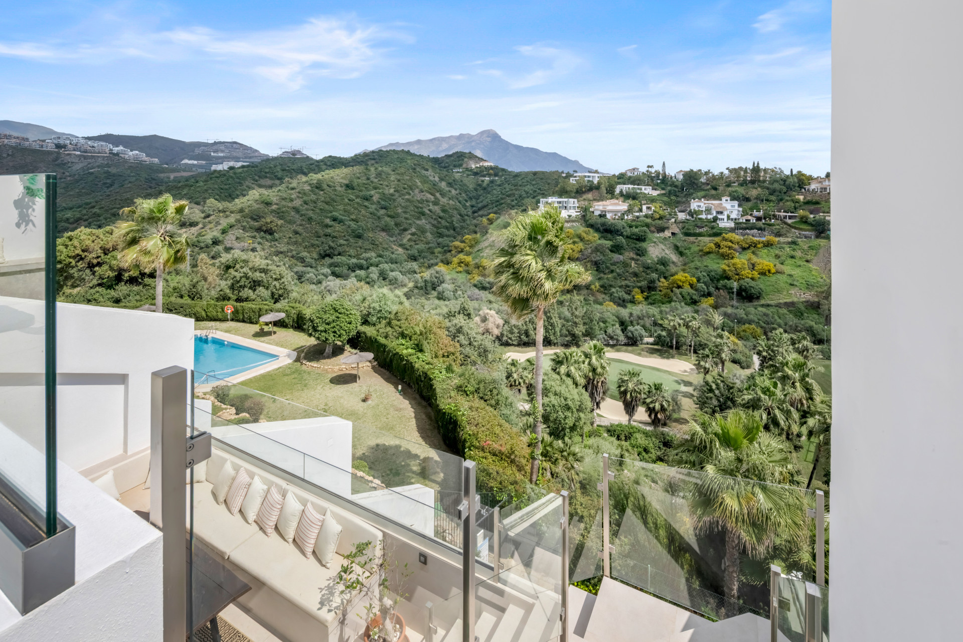 Luxury turnkey Penthouse in La Quinta with 100m2 terrace · Photo 38
