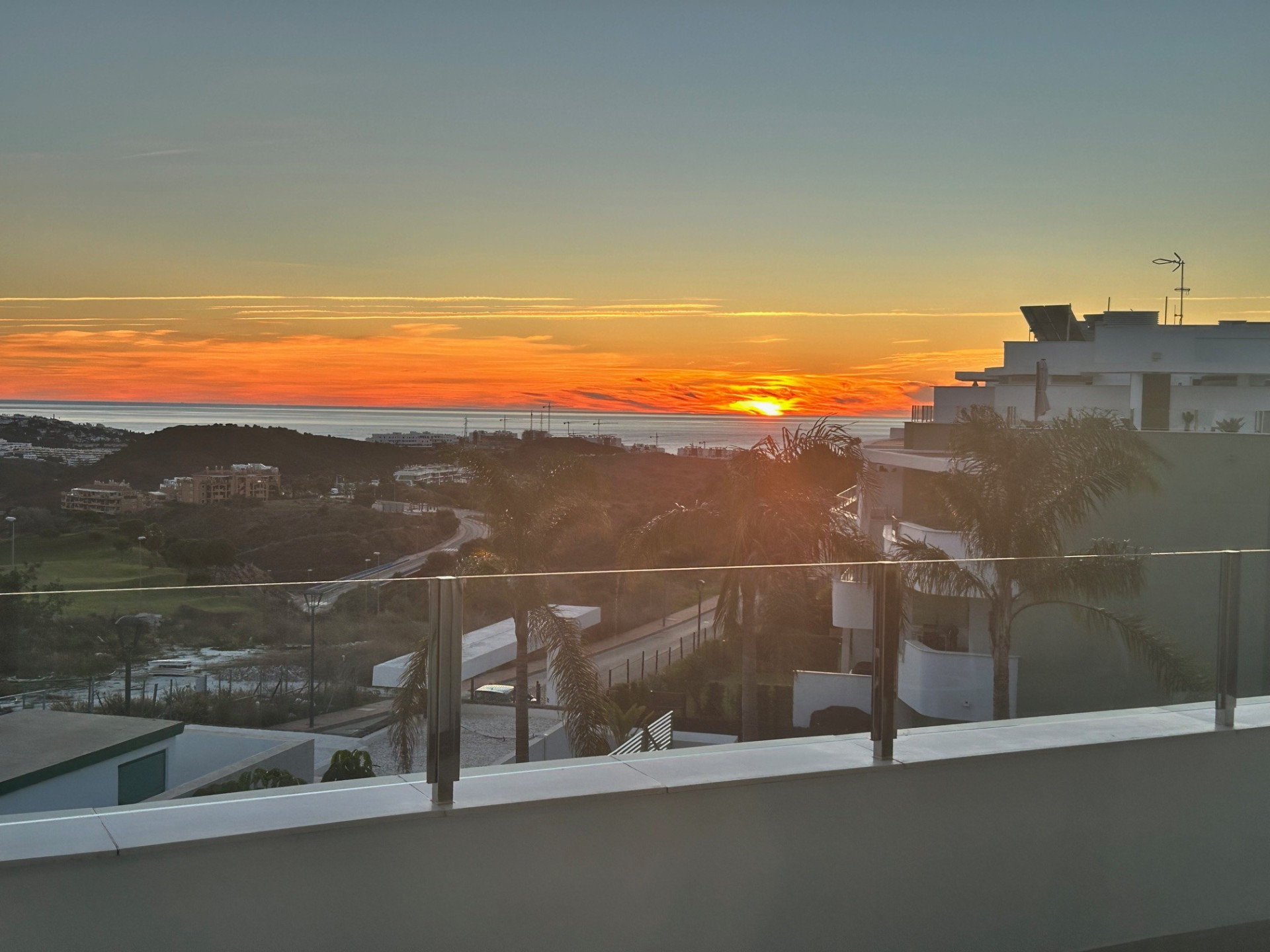 Elegant contemporary apartment with panoramic views in Ipanema Homes – Calanova Golf · Photo 8