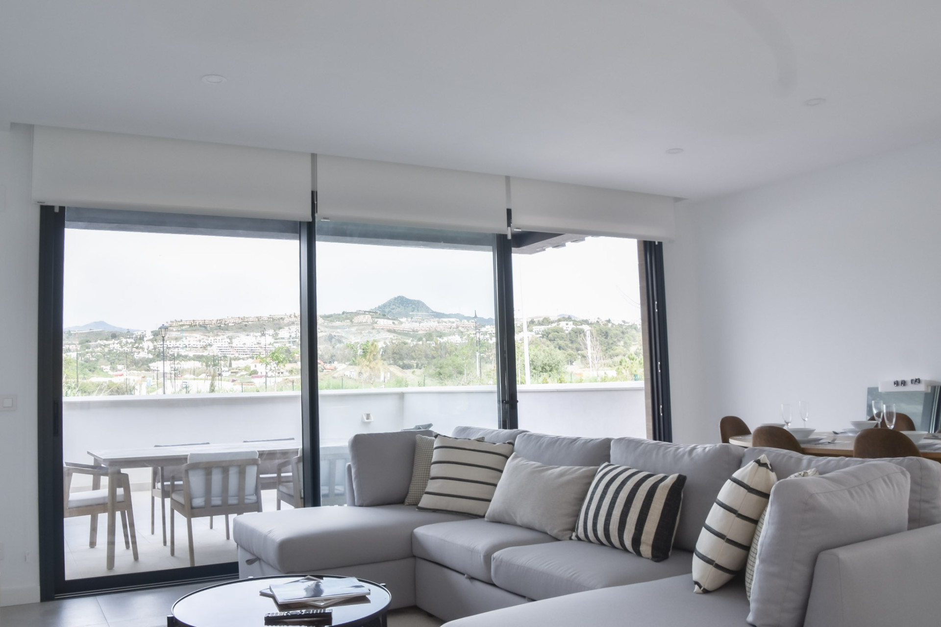 Modern 3-Bedroom semi detached house with Spacious Terrace in Atalaya Hills · Photo 12