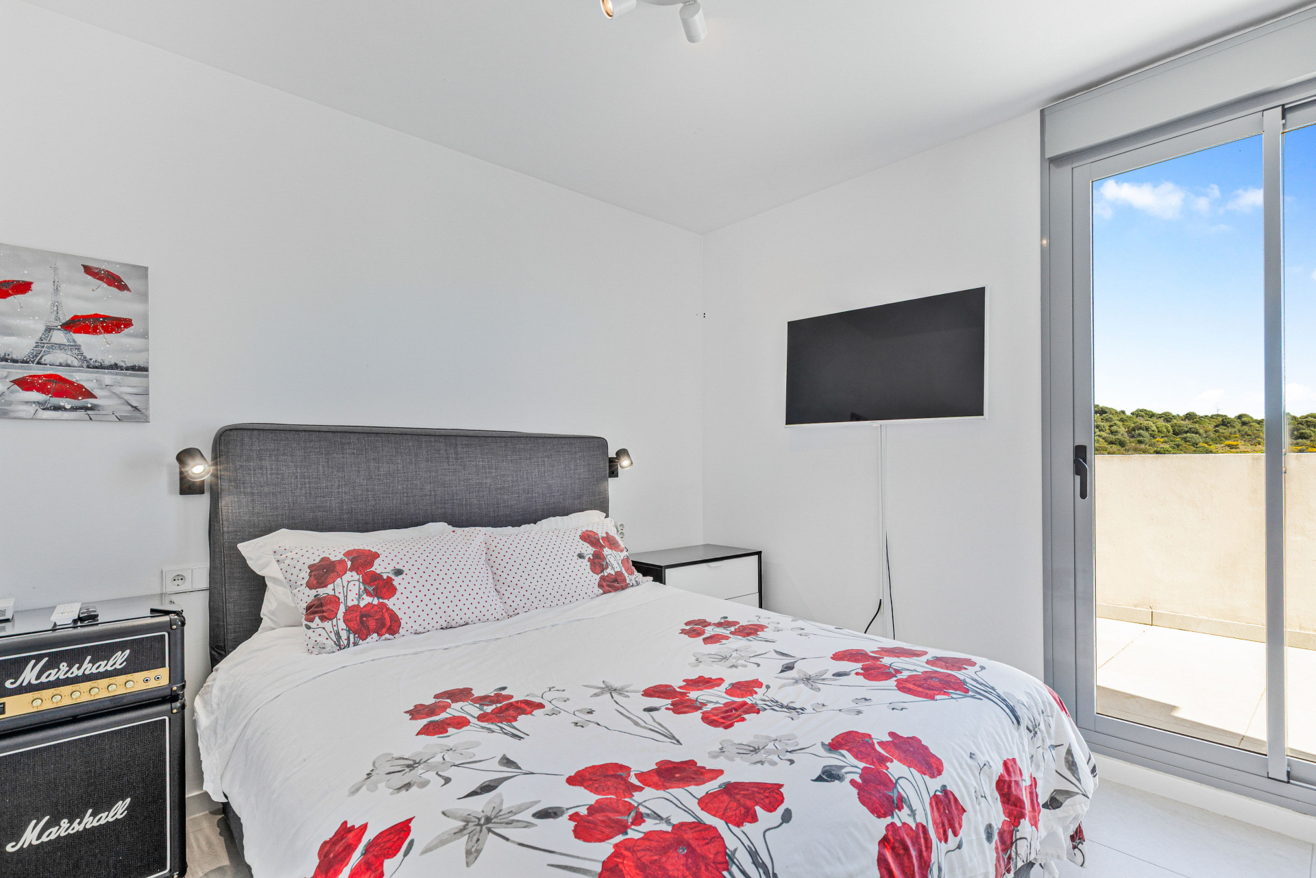 Fully furnished modern 3 Bedroom Duplex Penthouse with Sea Views in Estepona · Photo 19
